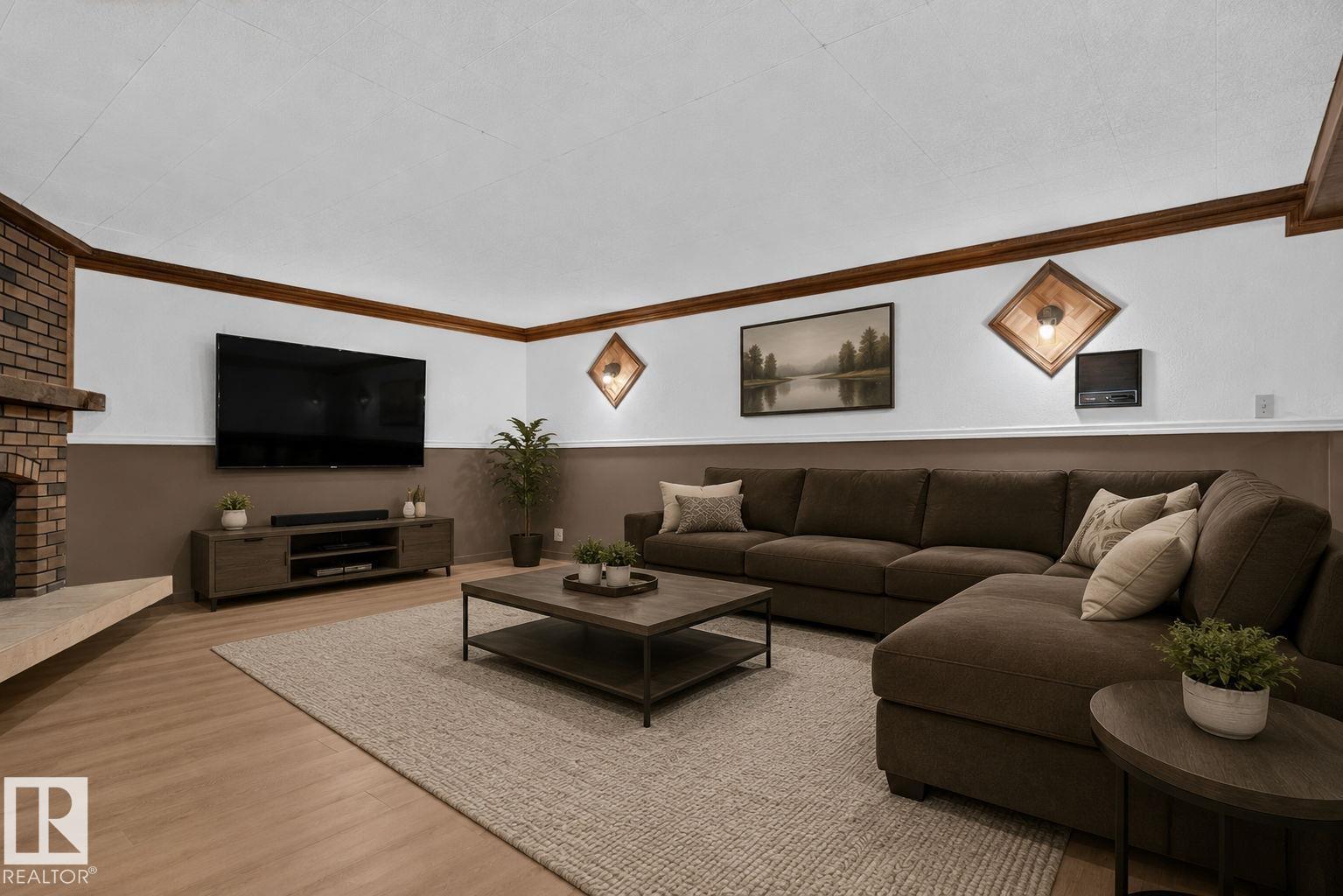 12121 42 ST NW - Image 9