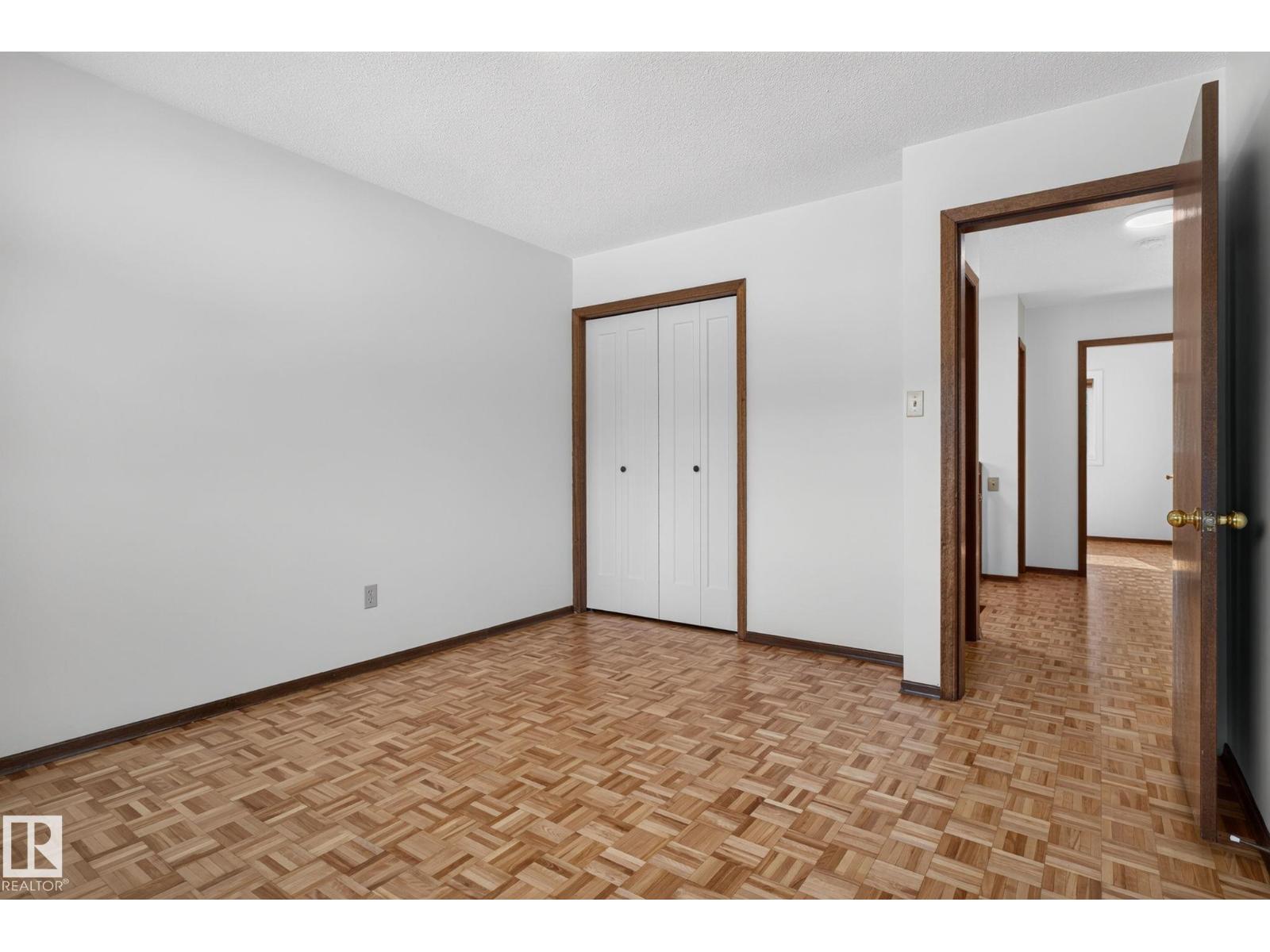 12121 42 ST NW - Image 53