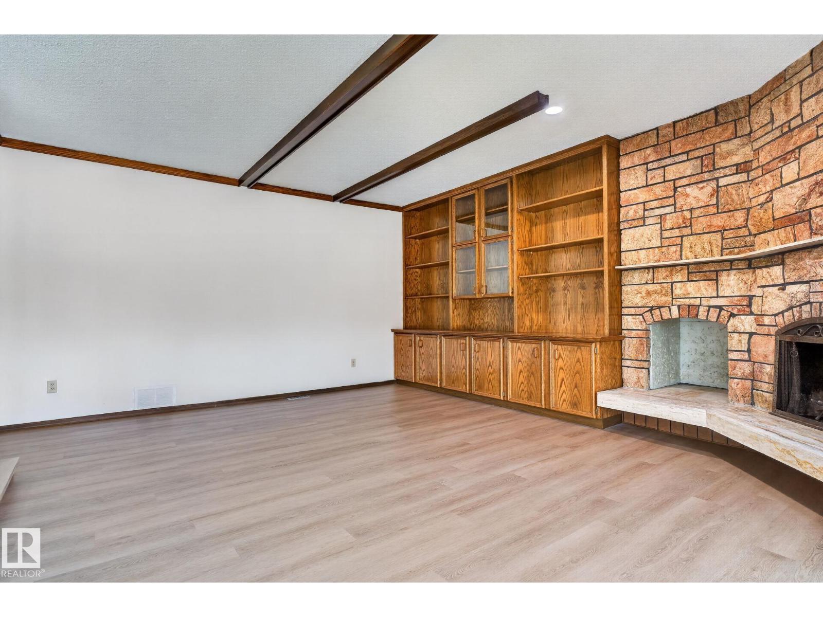 12121 42 ST NW - Image 34