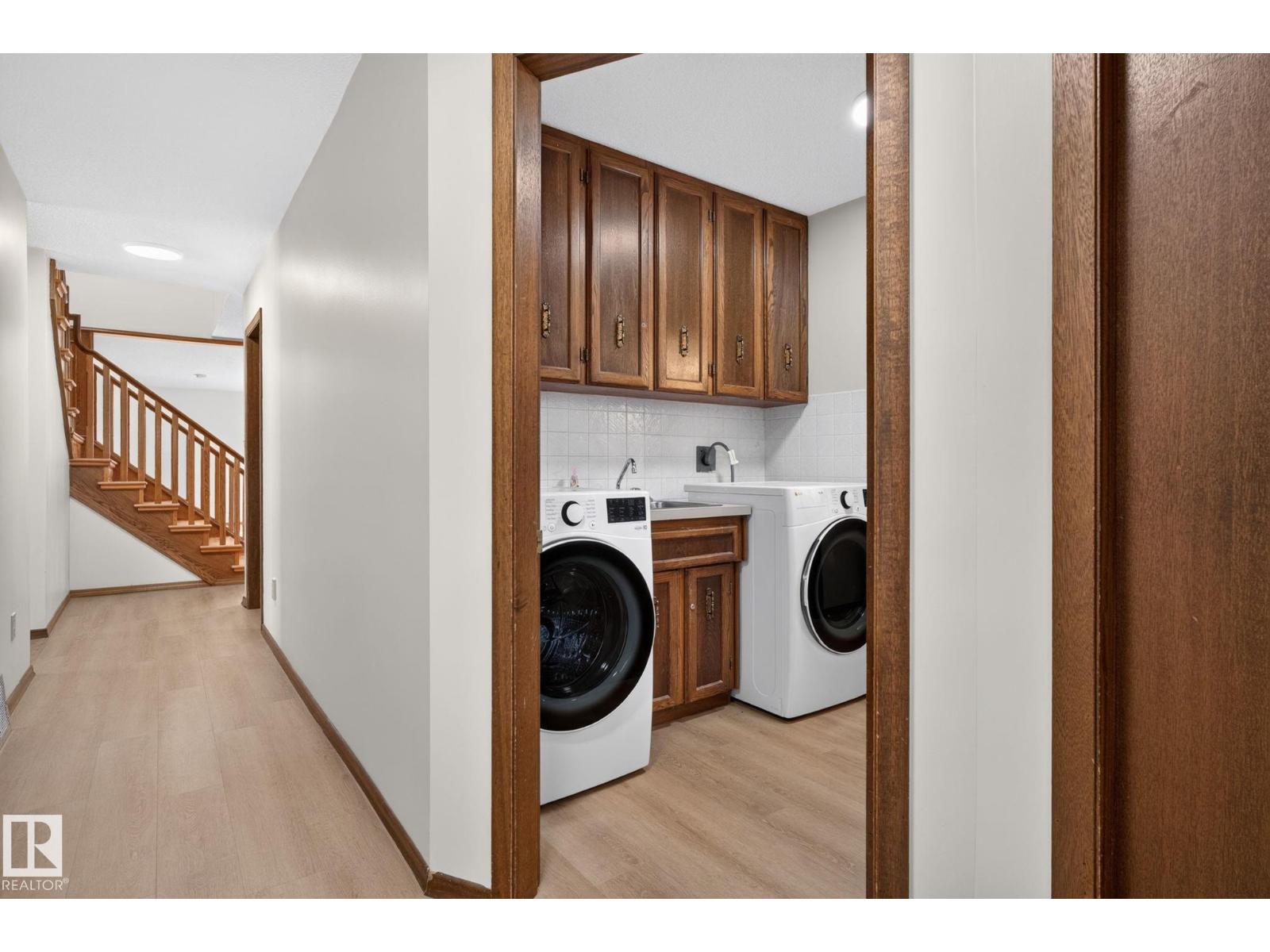 12121 42 ST NW - Image 44