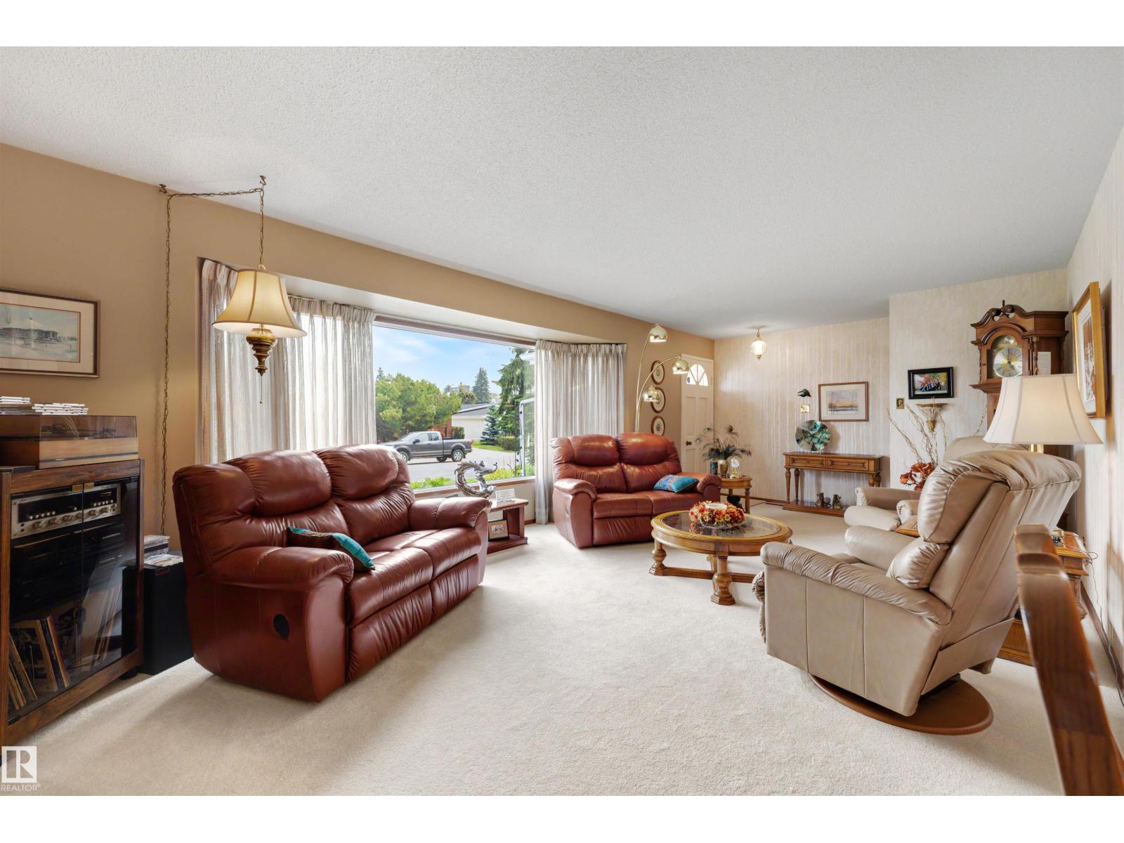 4120 120 ST NW - 5