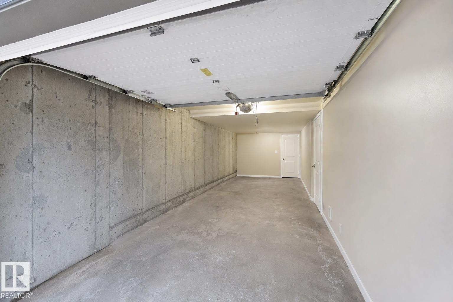 2107 CASSELMAN LI SW - 31