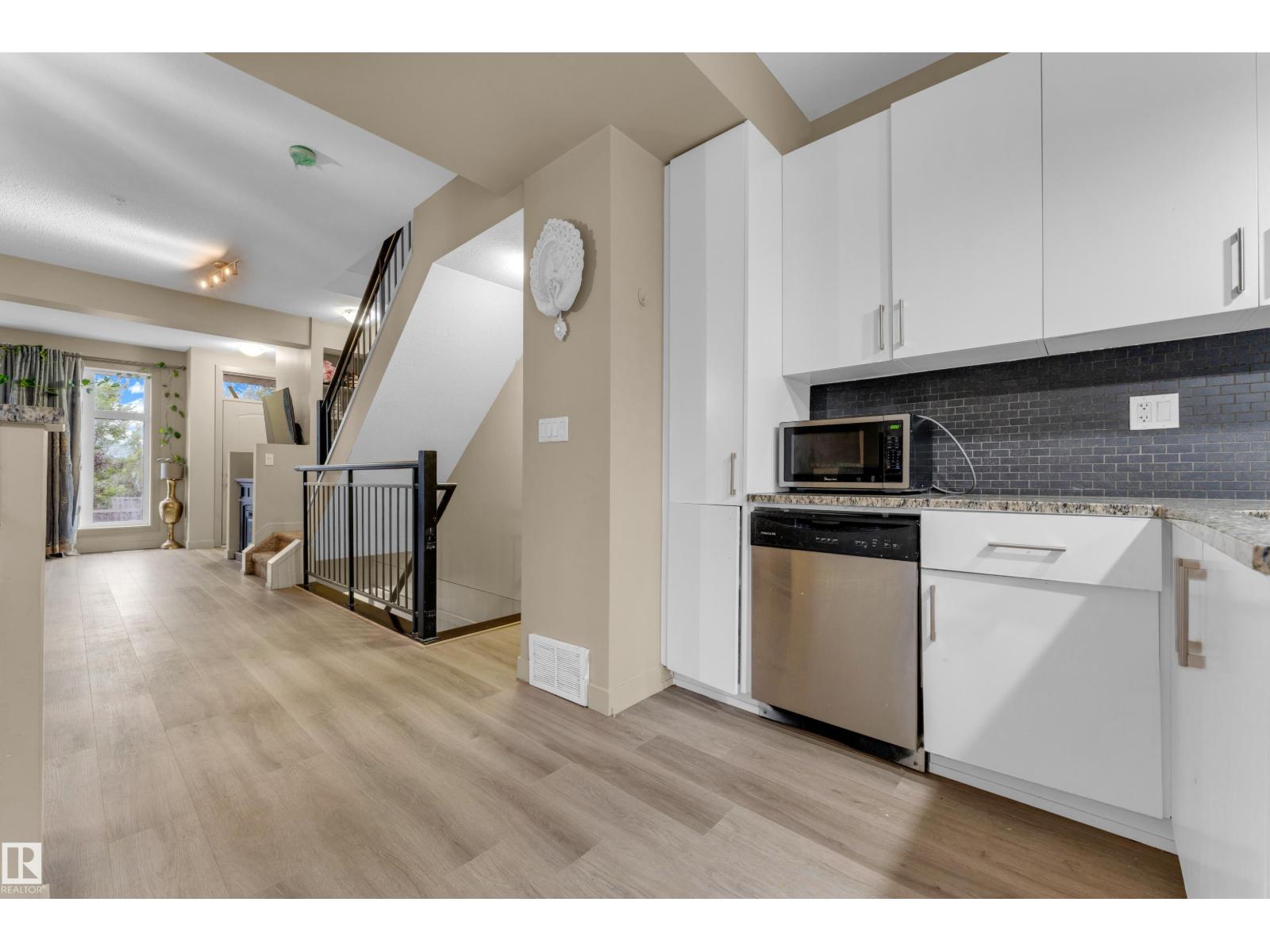 2107 CASSELMAN LI SW - 10