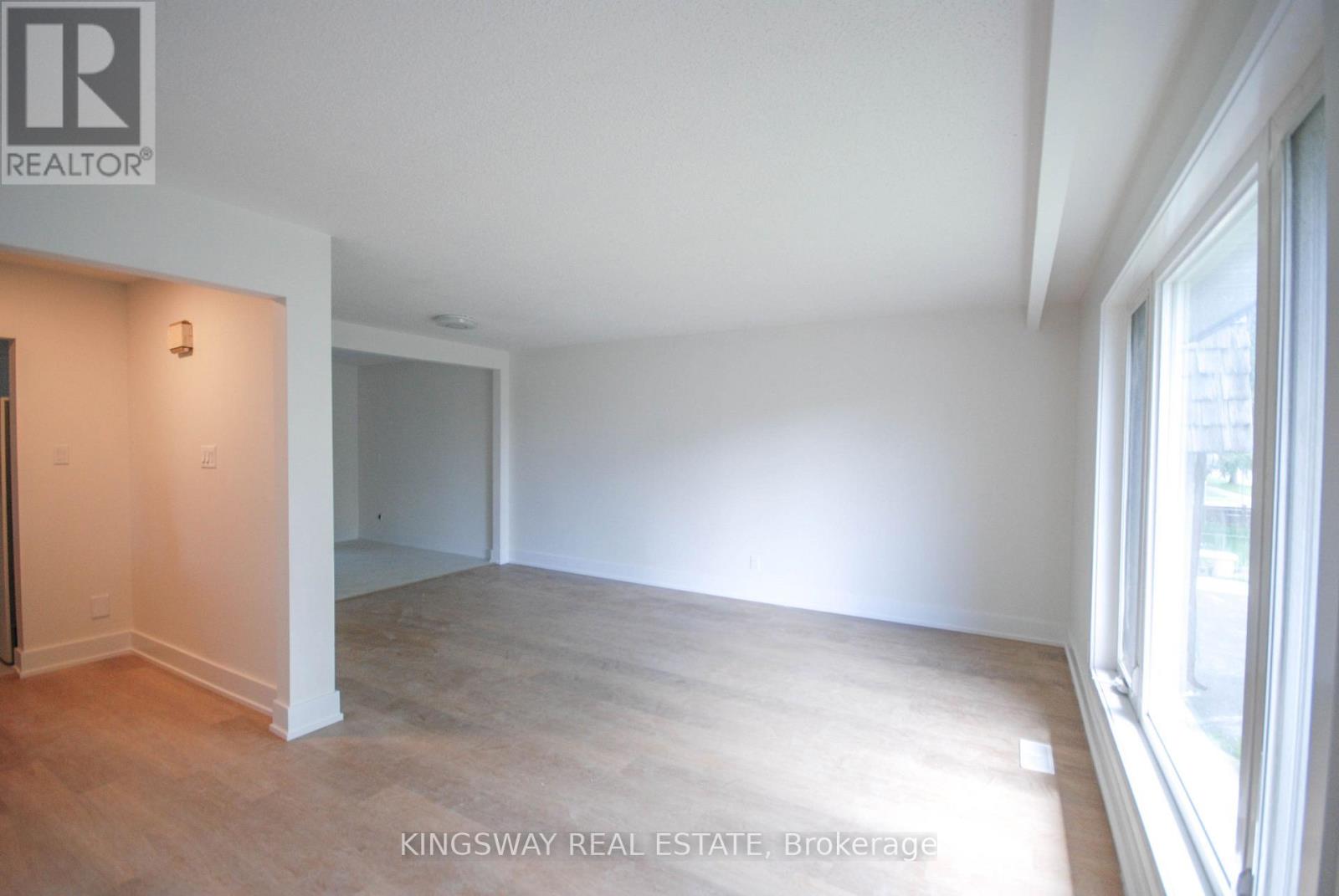 24 ARCHDEKIN DRIVE - 11