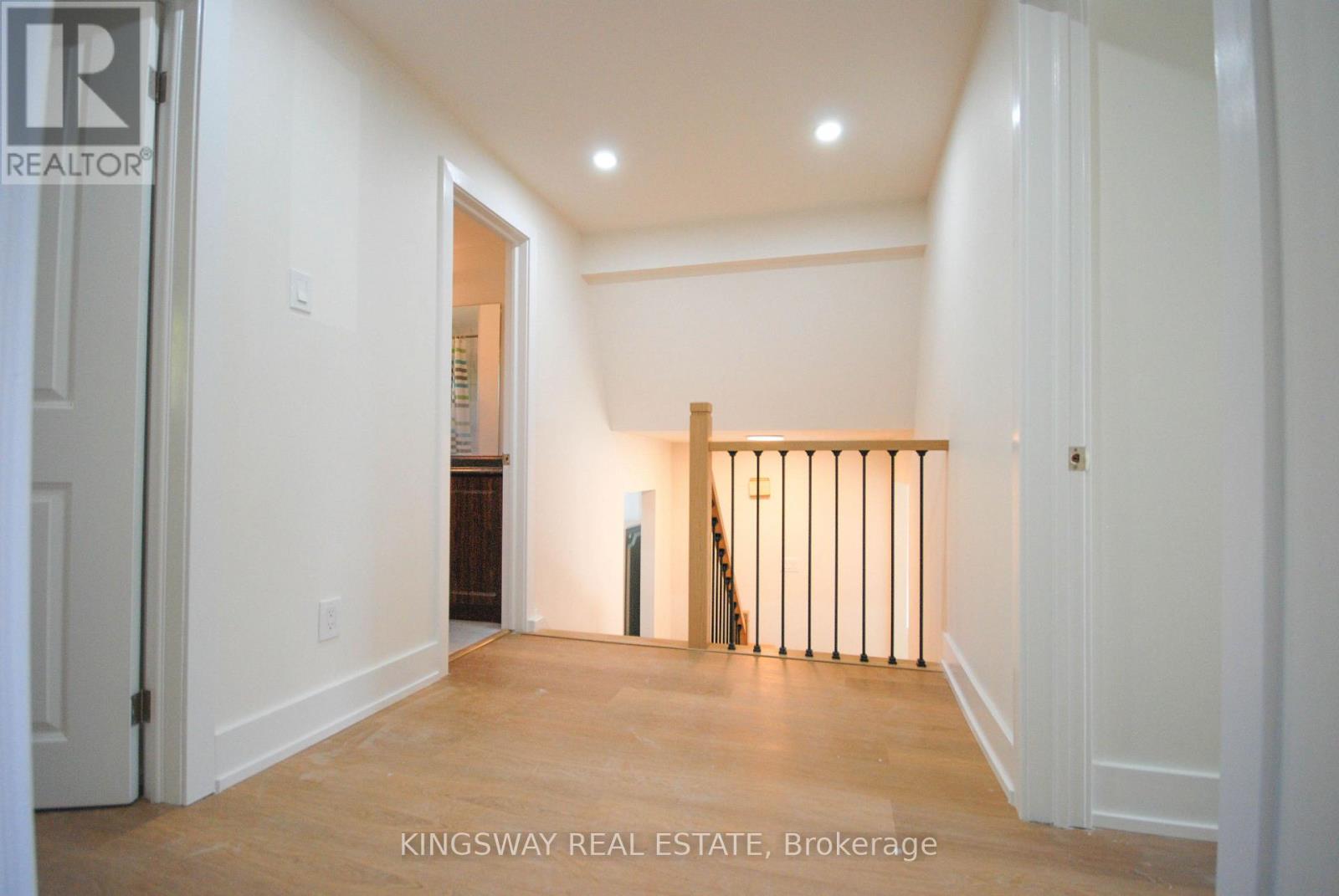 24 ARCHDEKIN DRIVE - 14