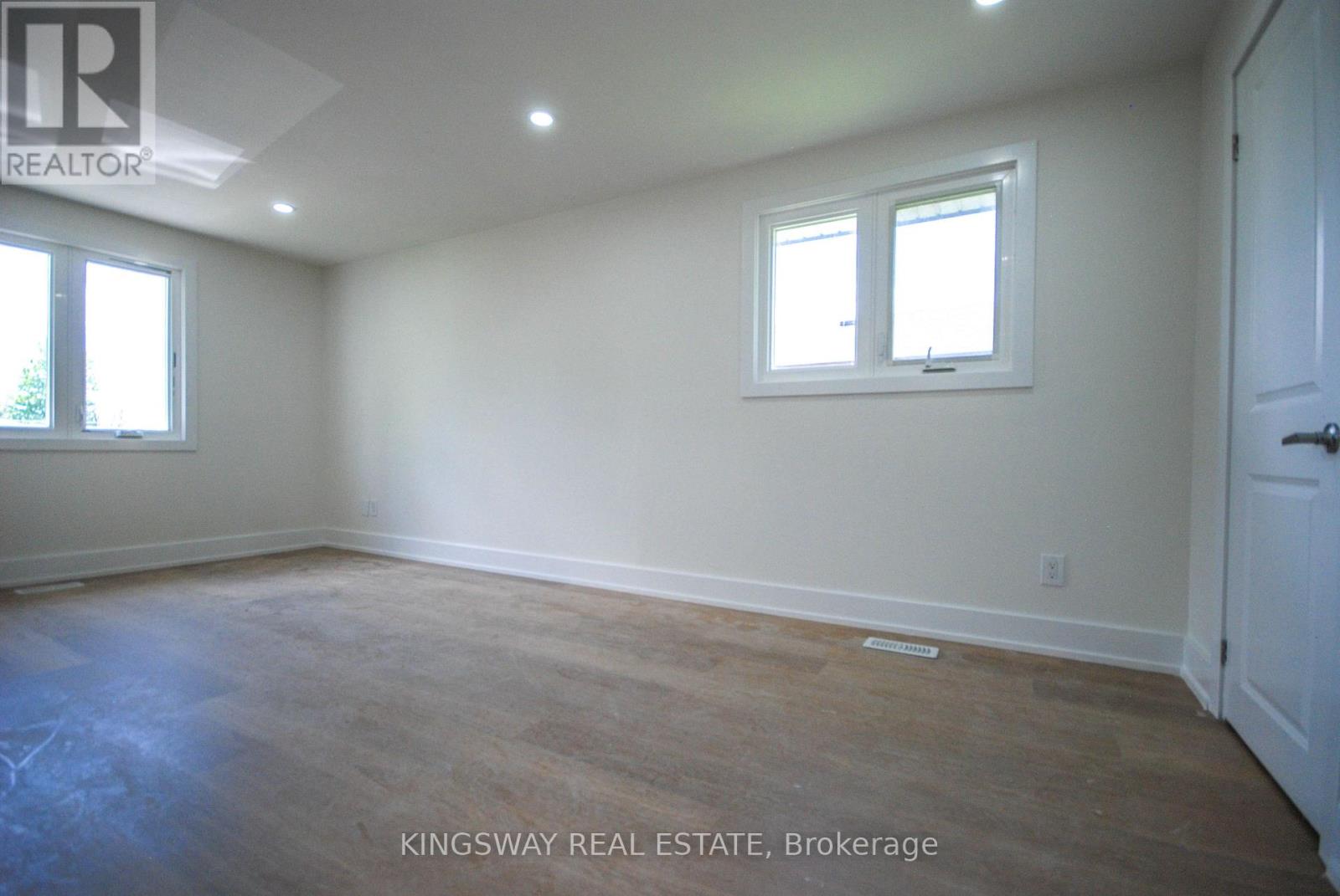 24 ARCHDEKIN DRIVE - 17