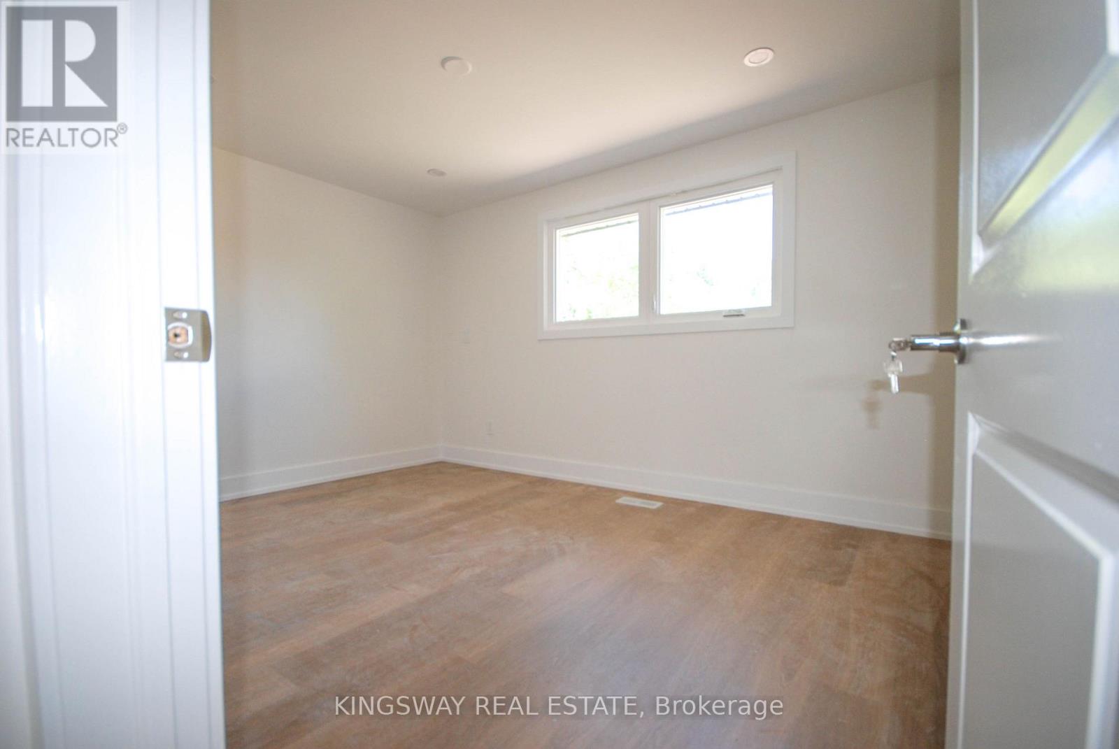 24 ARCHDEKIN DRIVE - 19