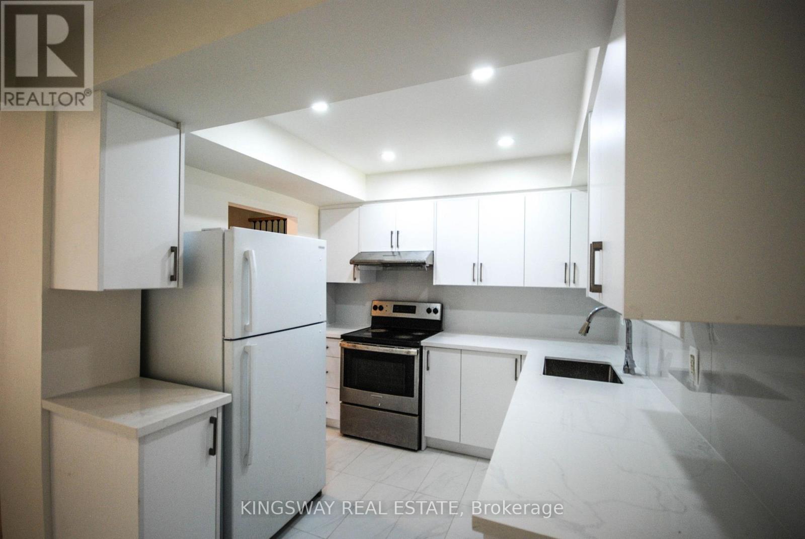 24 ARCHDEKIN DRIVE - 6