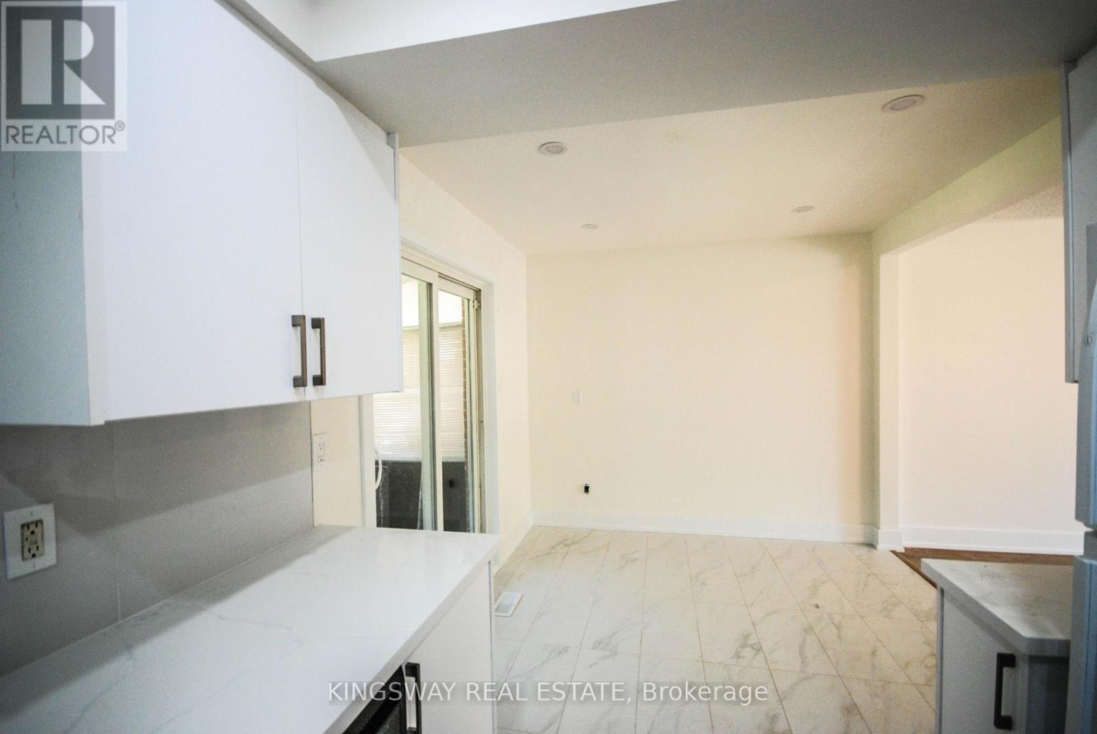 24 ARCHDEKIN DRIVE - 8