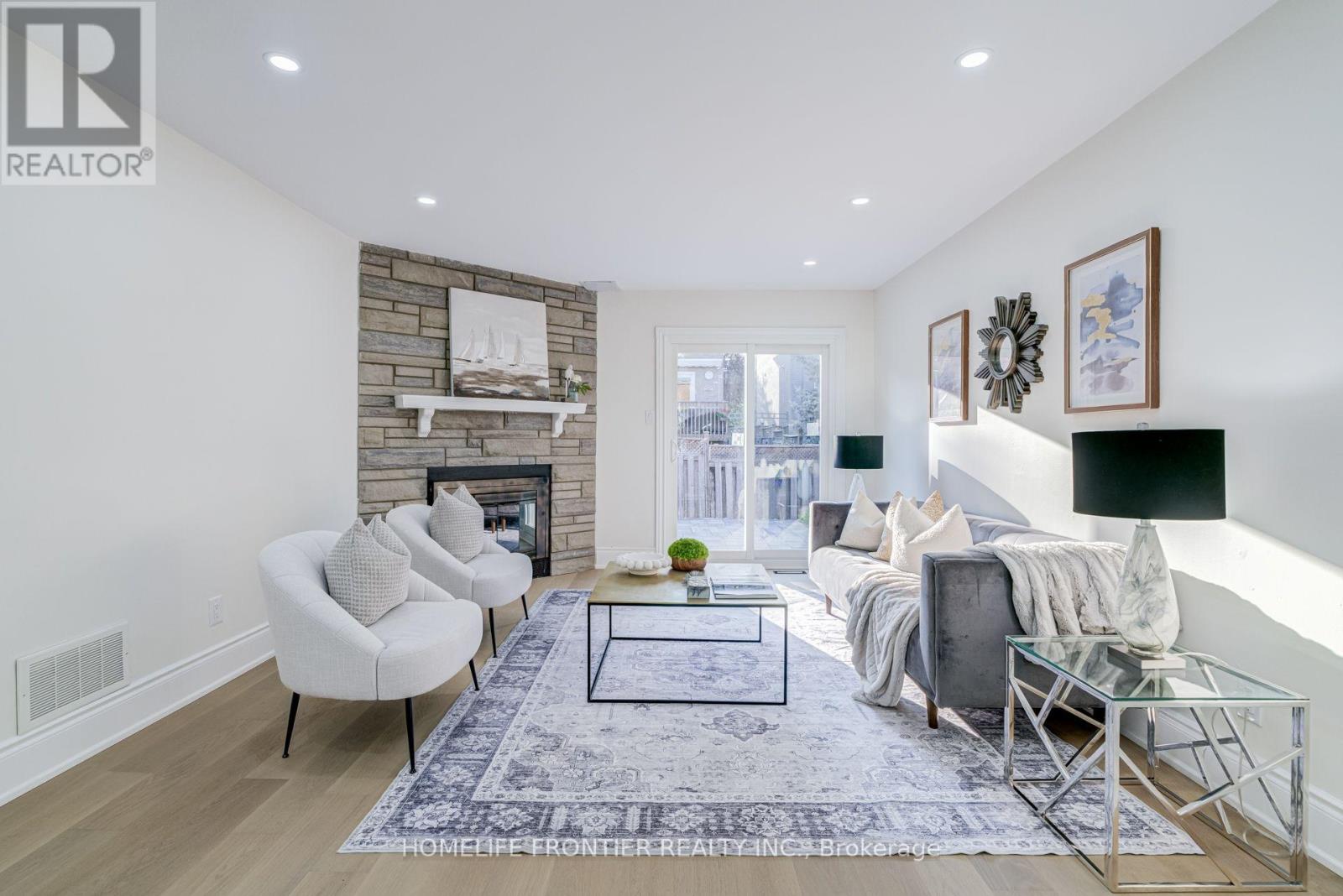 1059 IVANDALE DRIVE - 17