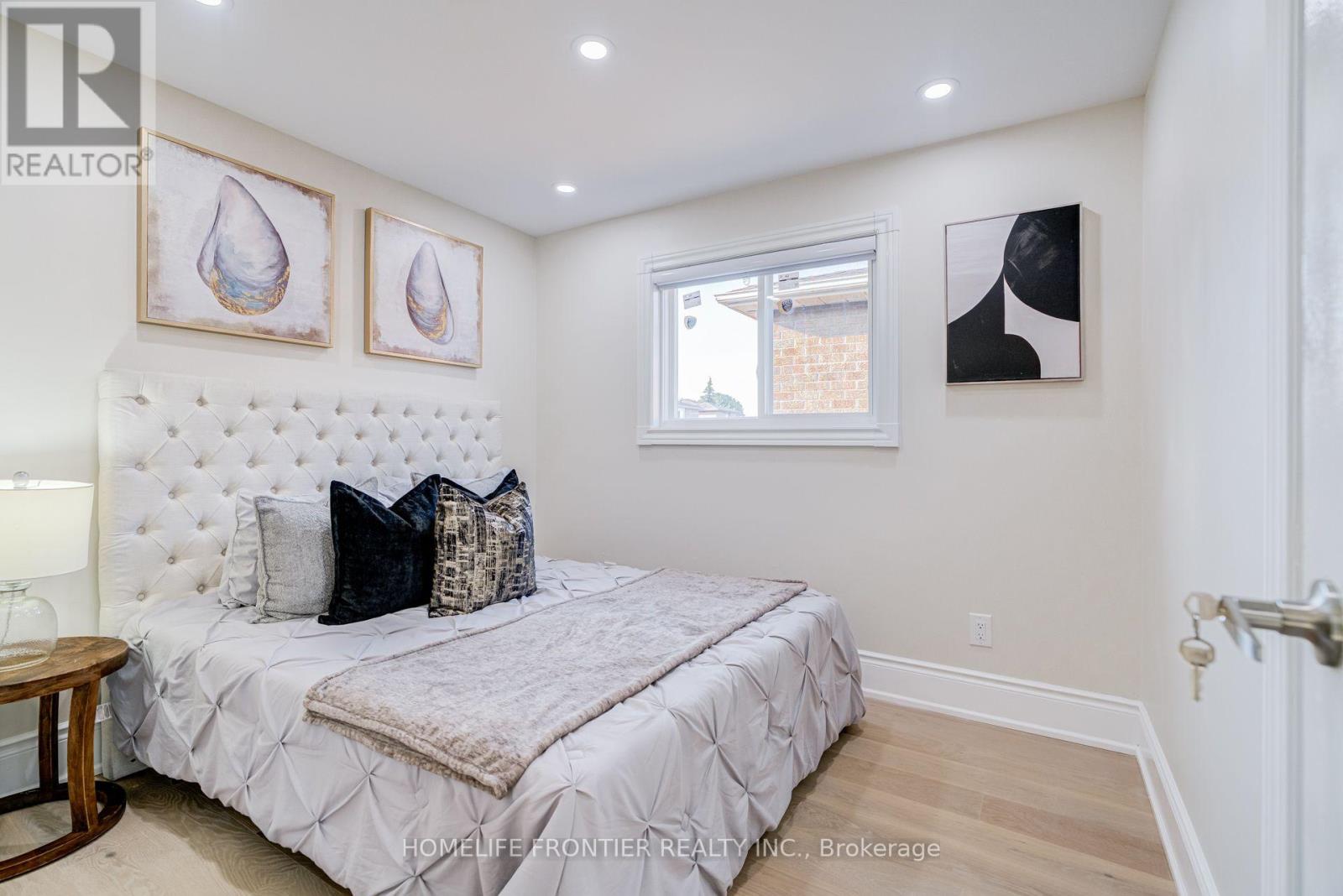 1059 IVANDALE DRIVE - 28