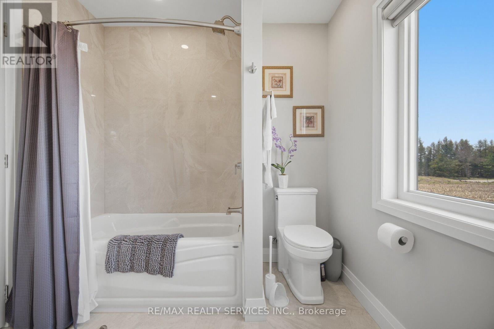 9522 WELLINGTON 22 ROAD - 37