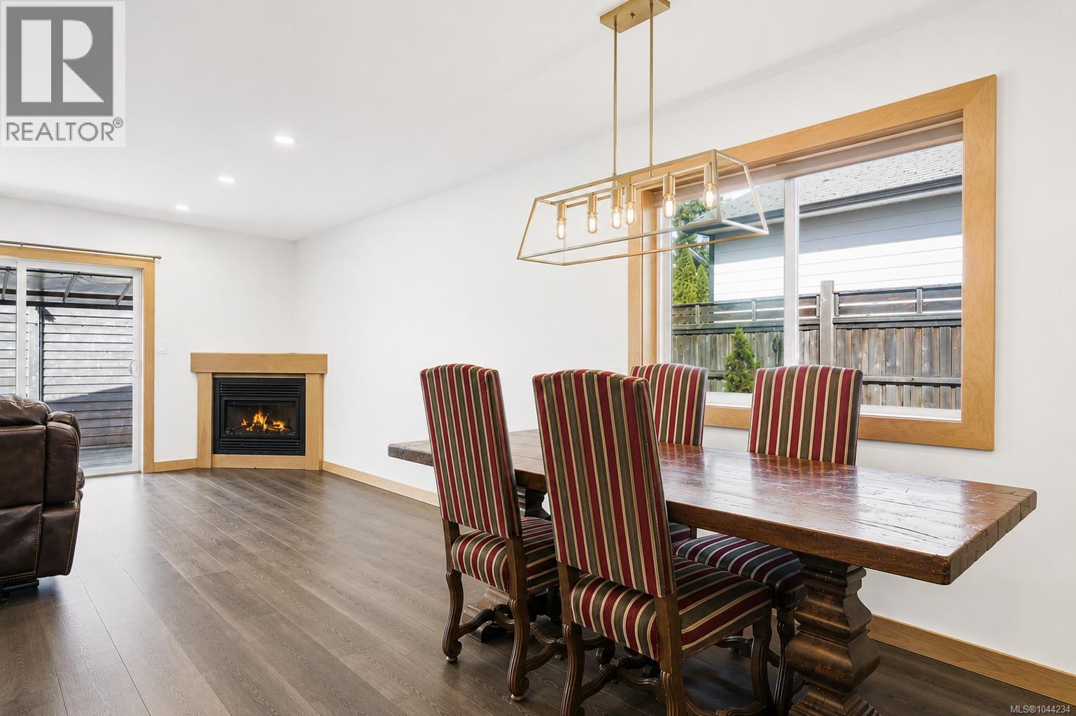 1629 Kristin Way - 8