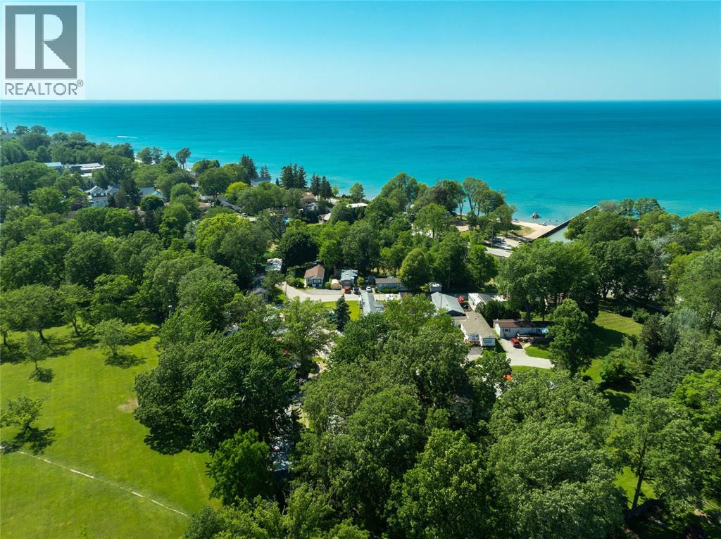#13 2891 Old Lakeshore ROAD - 6
