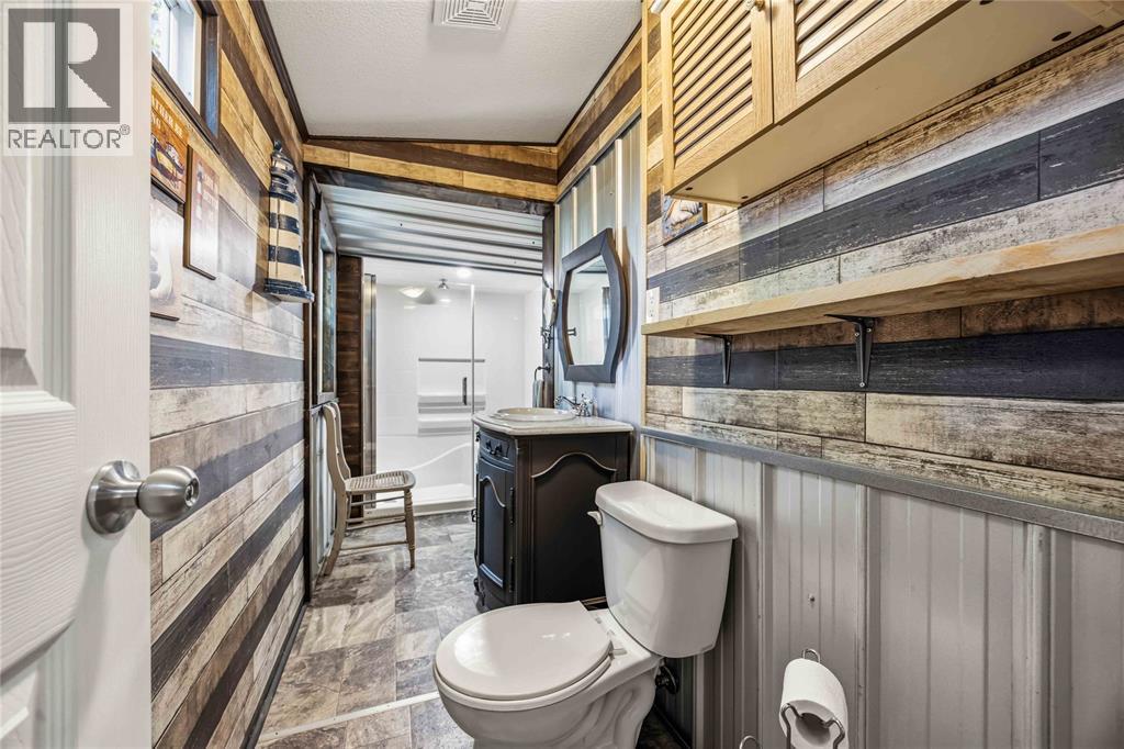 #13 2891 Old Lakeshore ROAD - 16