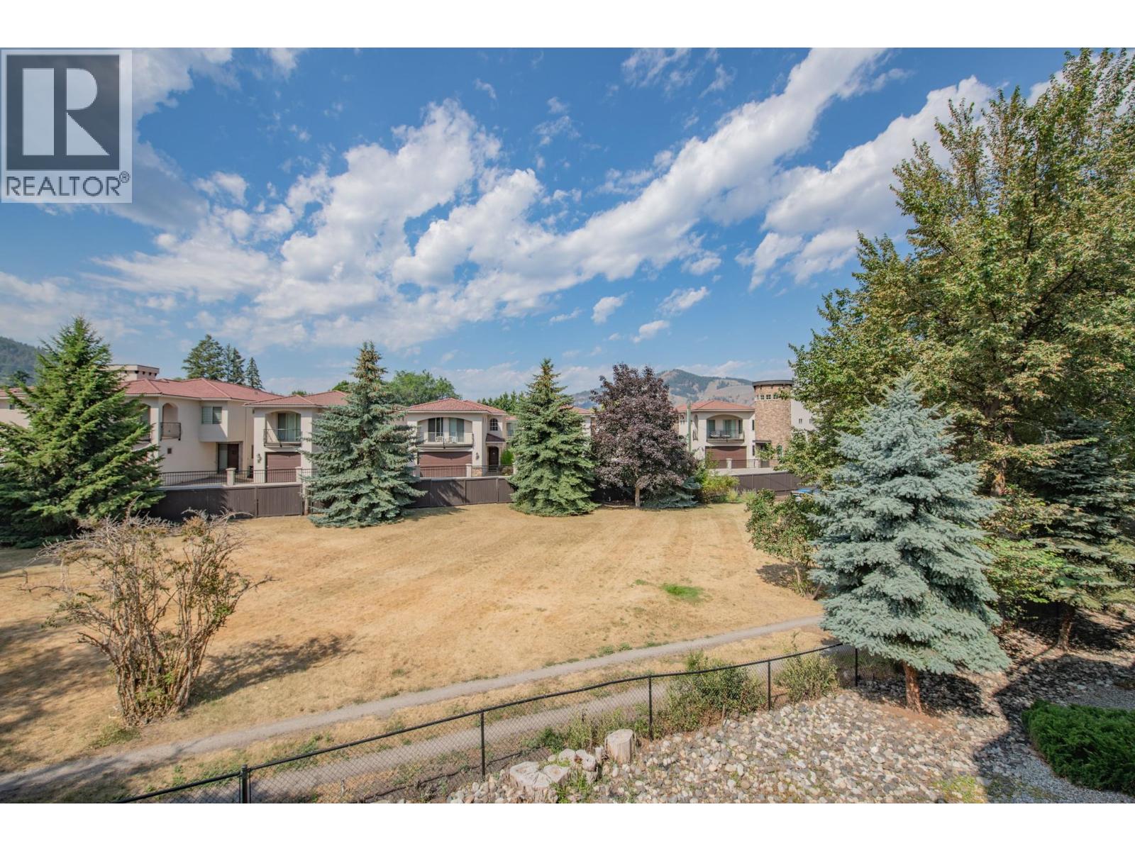 #1213 7343 Okanagan Landing Road - 18