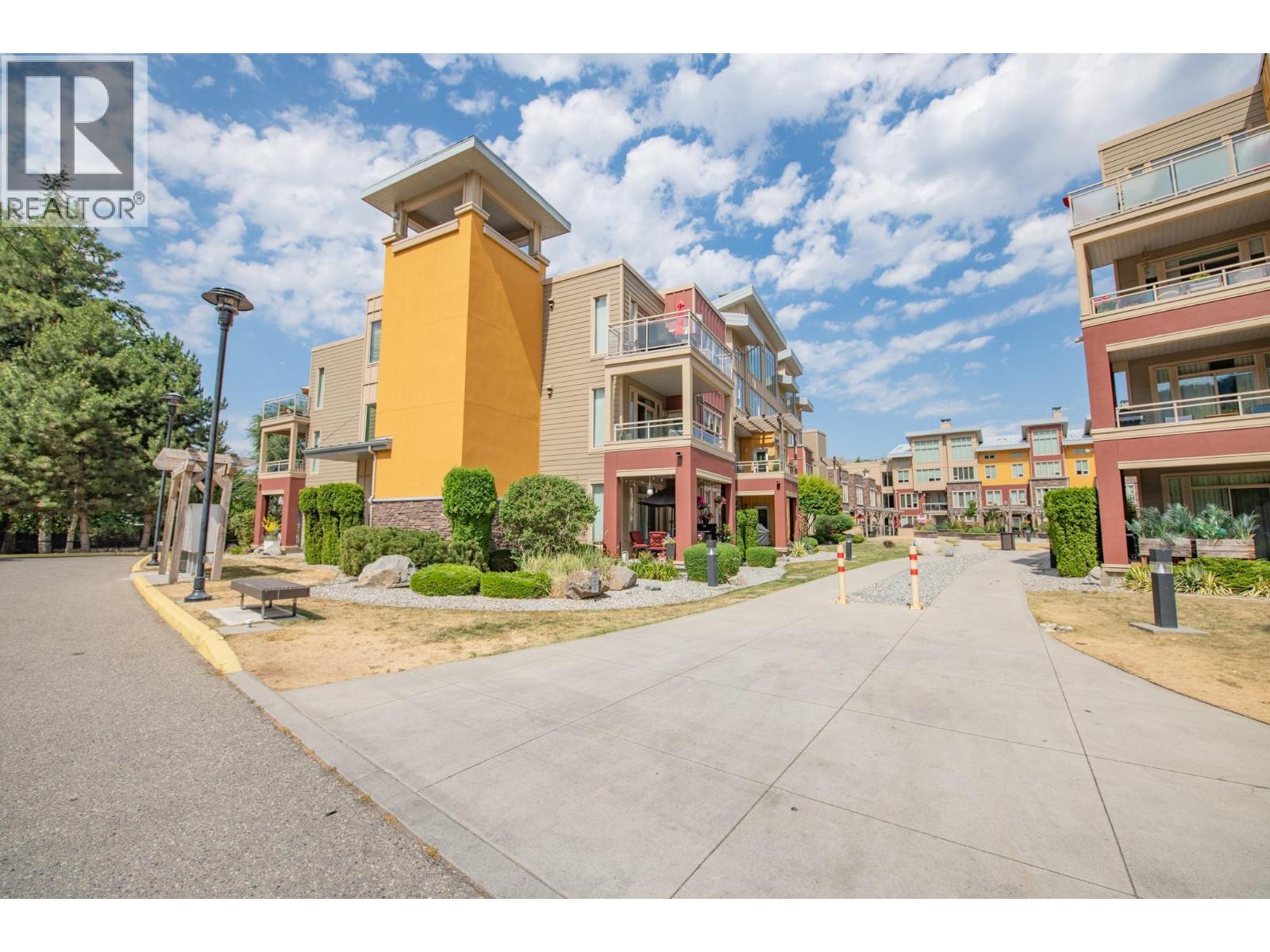 #1213 7343 Okanagan Landing Road - 37