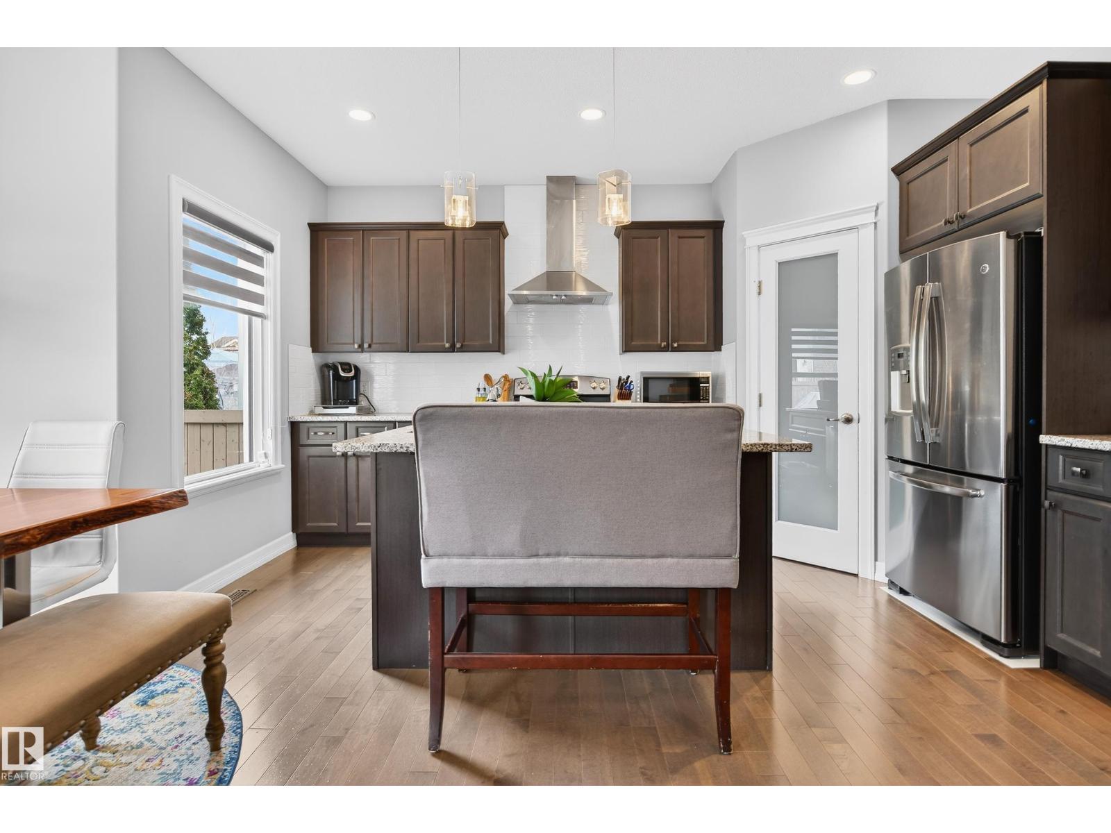 3306 HILTON CR NW - 11