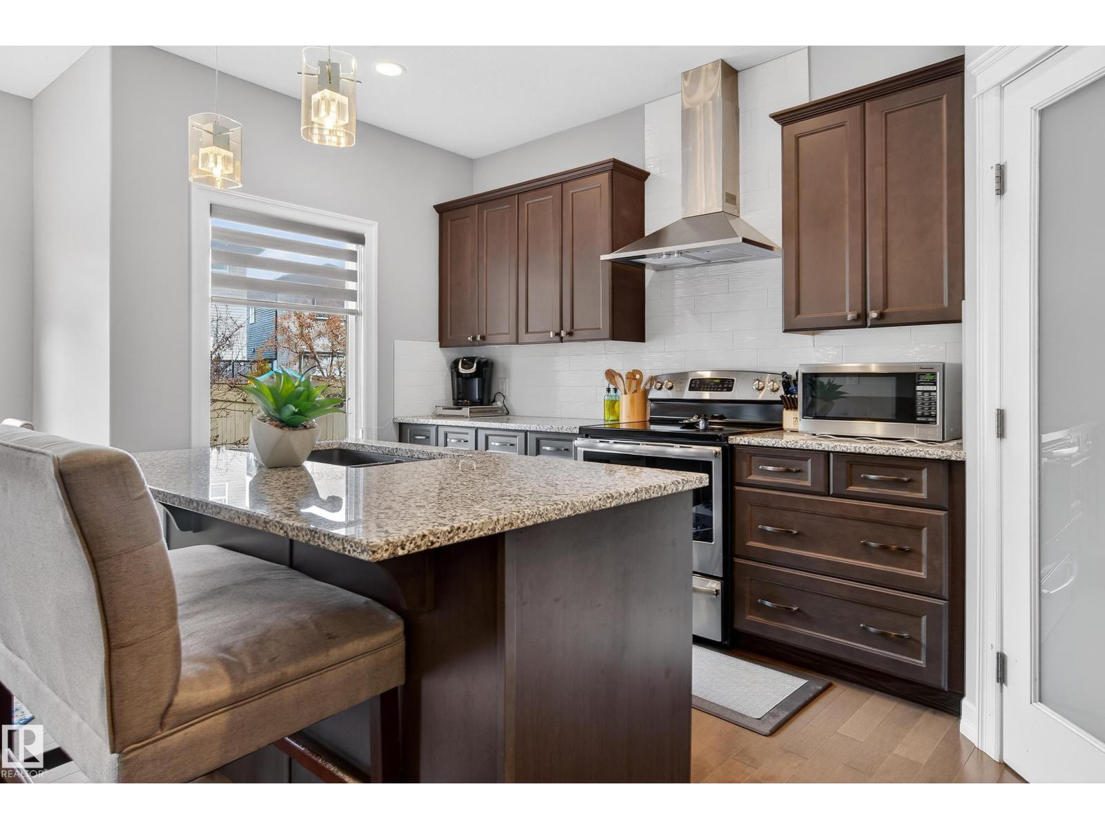 3306 HILTON CR NW - 12