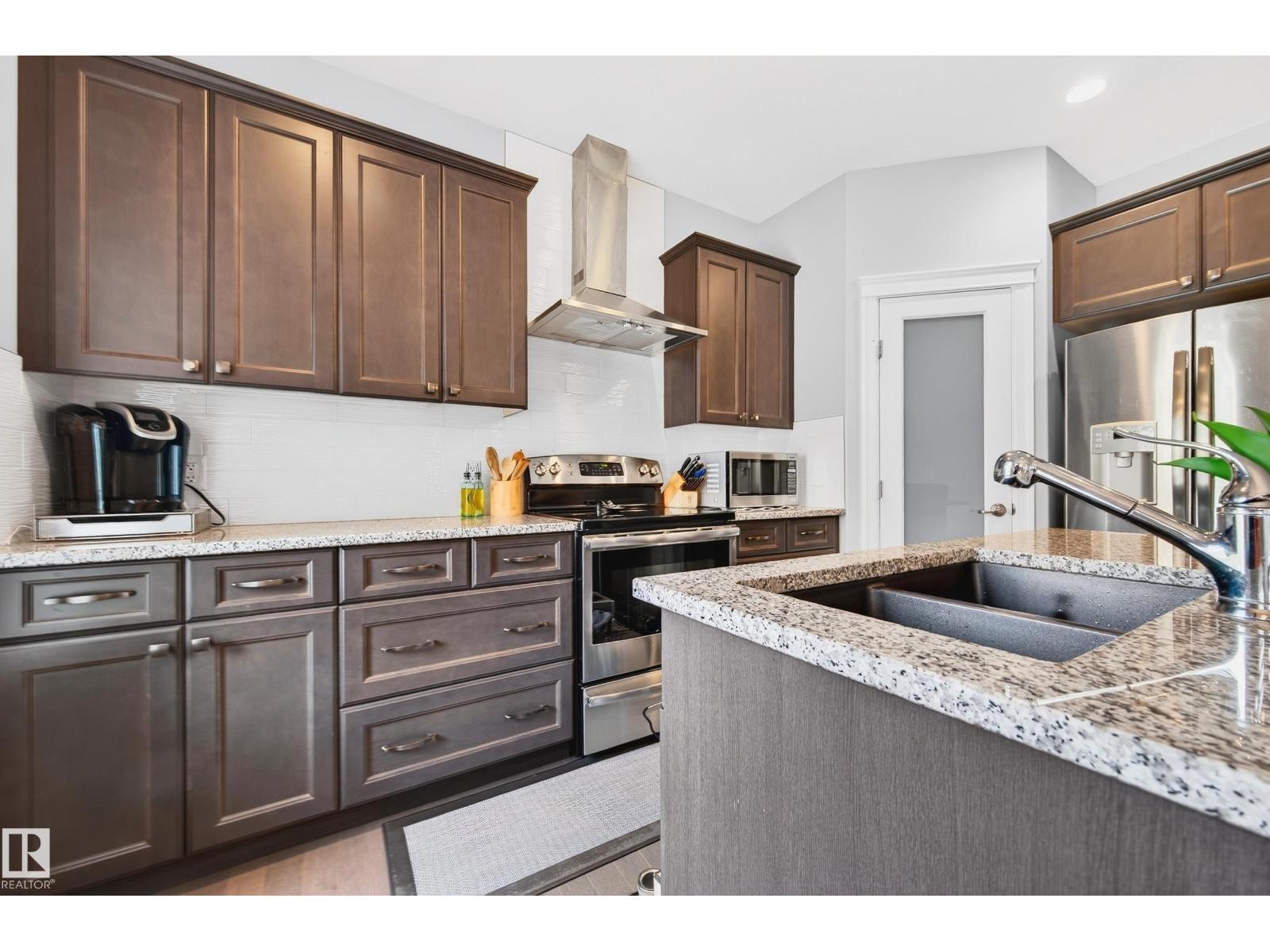 3306 HILTON CR NW - 15