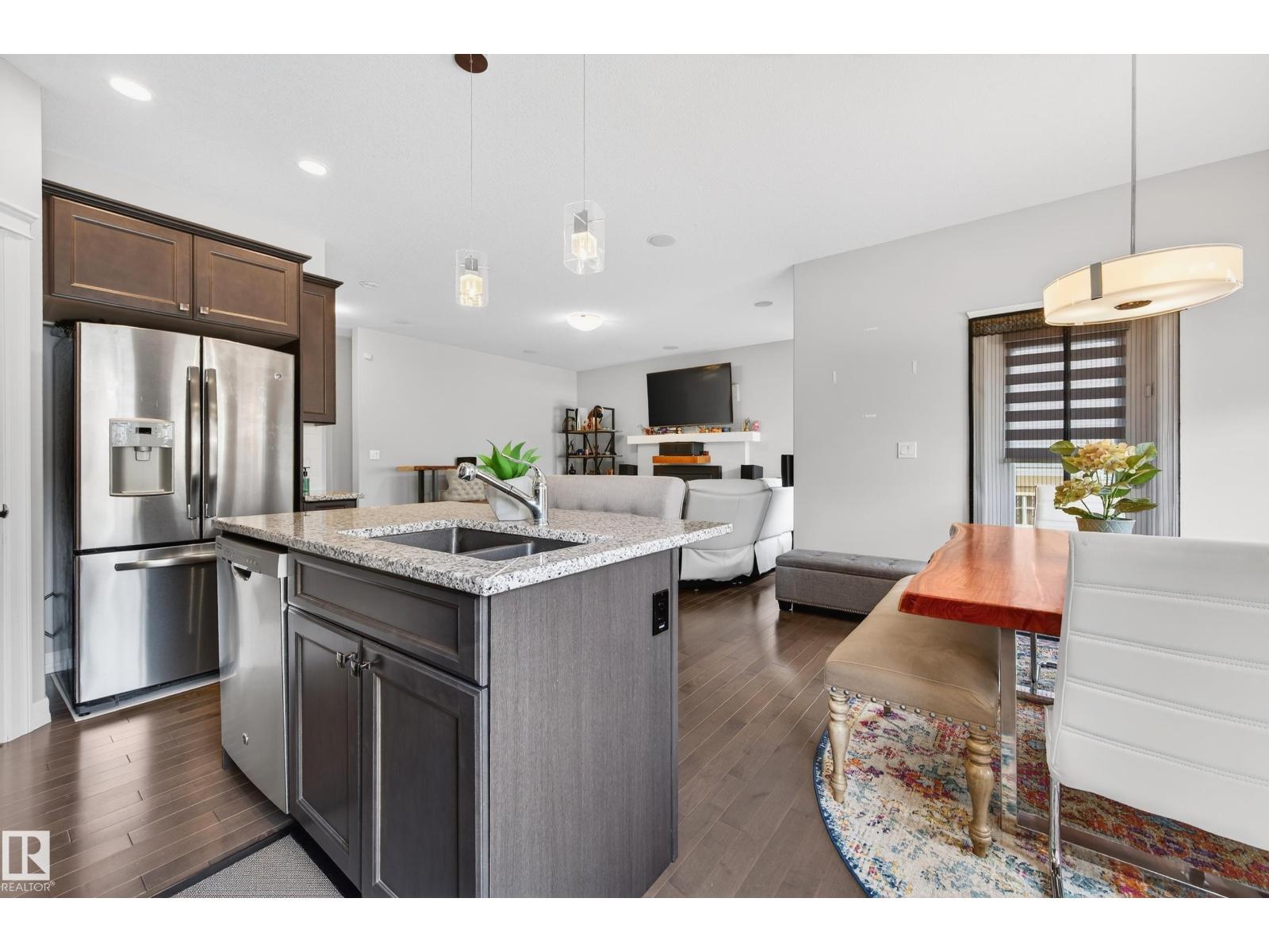 3306 HILTON CR NW - 16