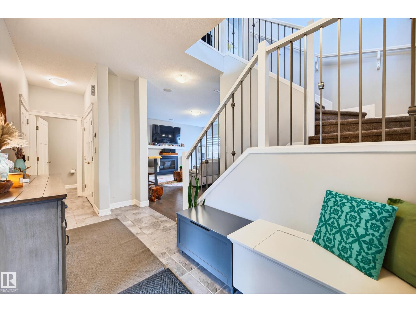 3306 HILTON CR NW - 3