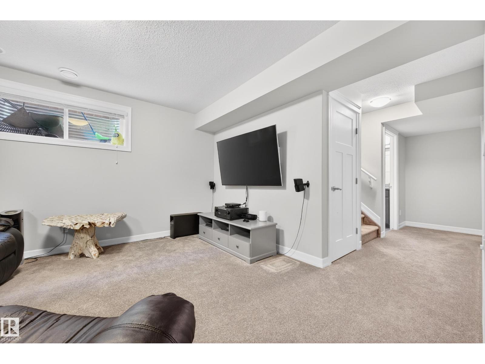 3306 HILTON CR NW - 37