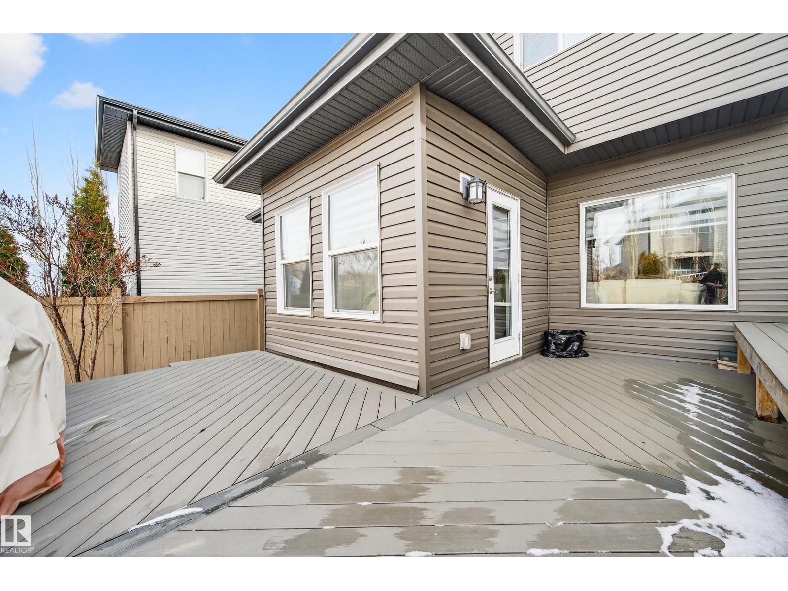 3306 HILTON CR NW - 42