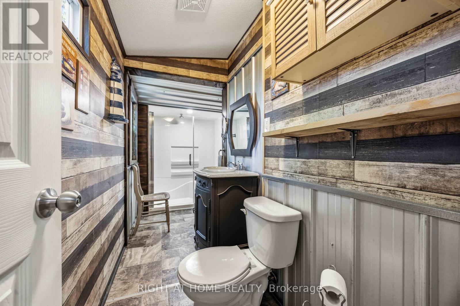 2891 OLD LAKESHORE ROAD - 17