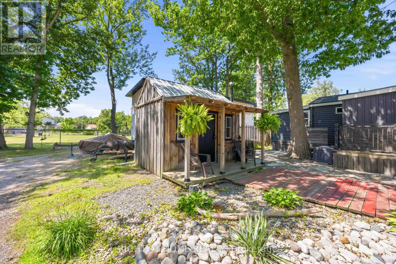 2891 OLD LAKESHORE ROAD - 30