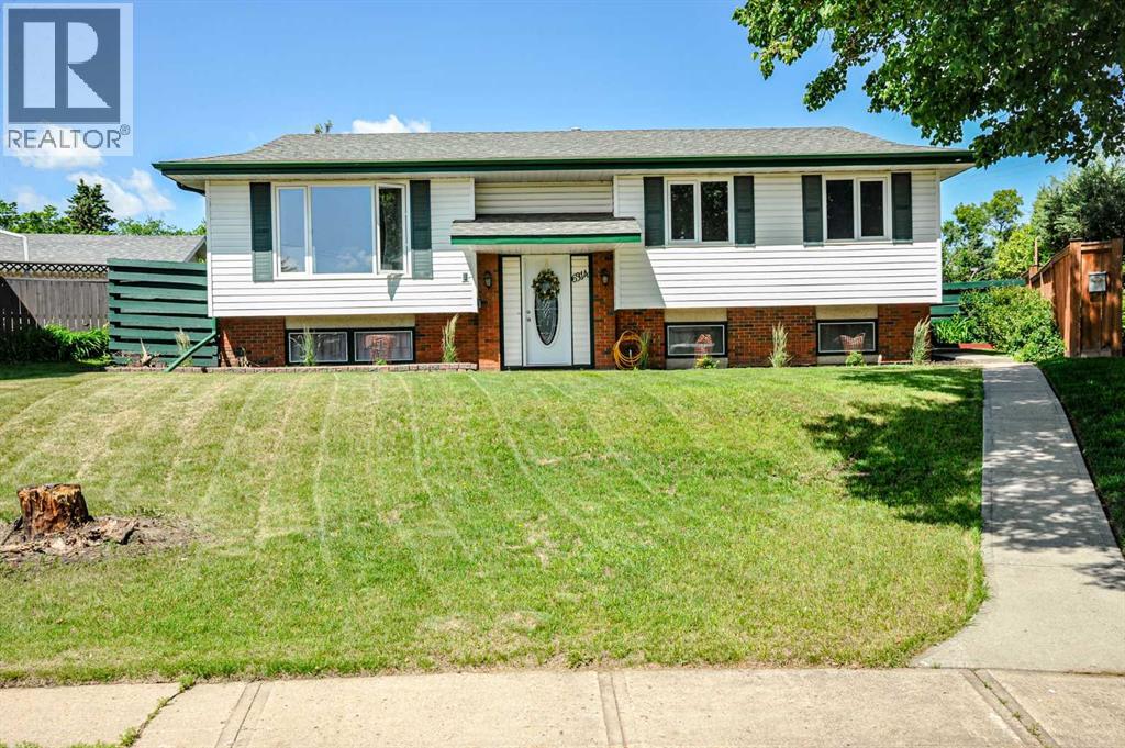 6314 44A Avenue - 1