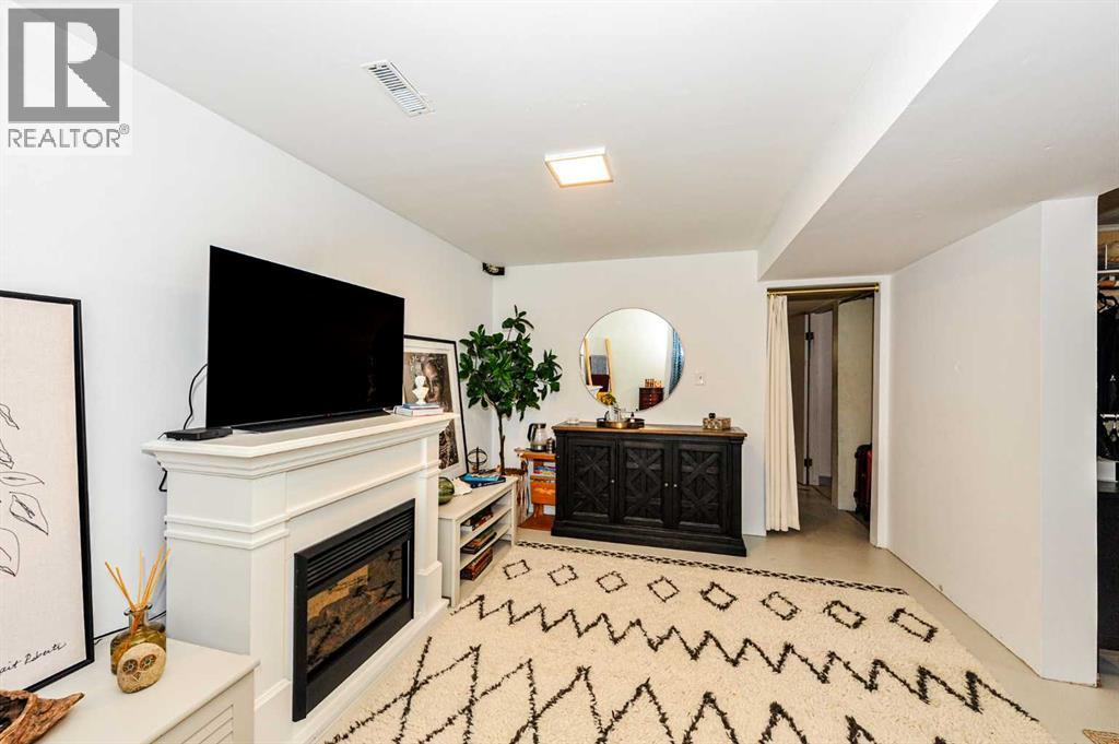 6314 44A Avenue - 31