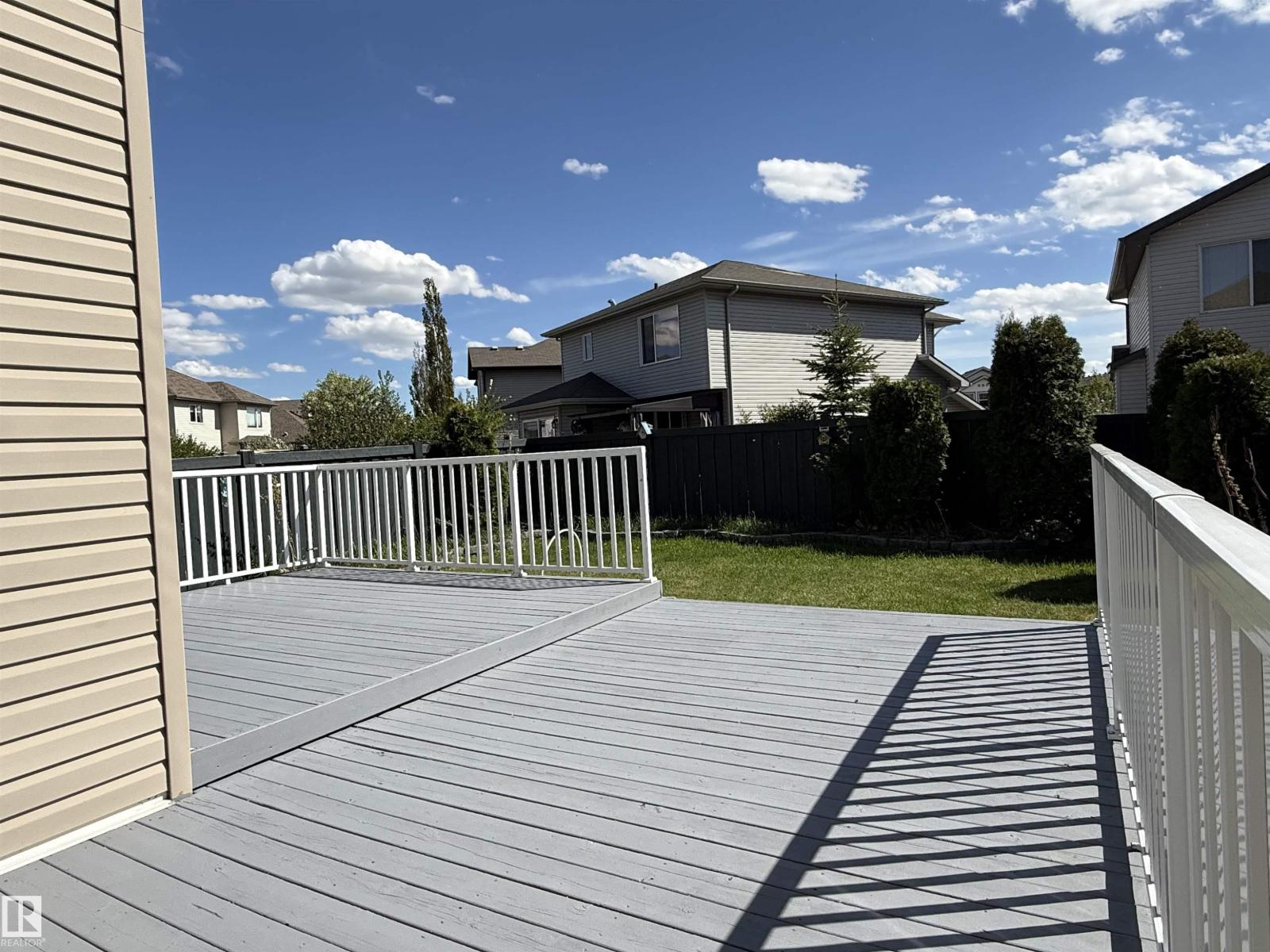 7819 173 AV NW - 66