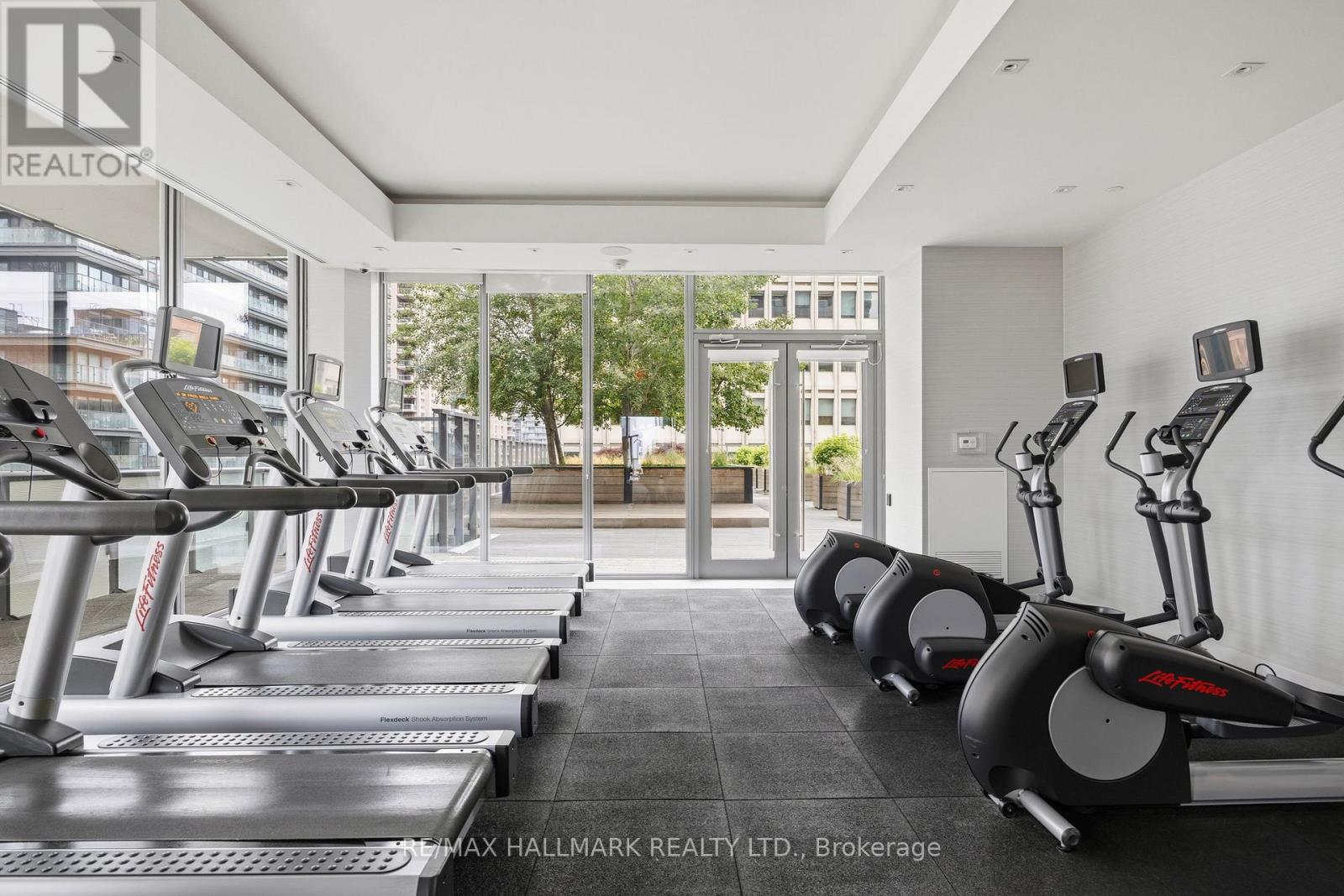 #1811 57 ST JOSEPH STREET - Image 24
