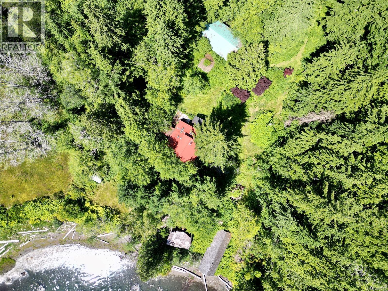 245 Quatsino Rd - 56
