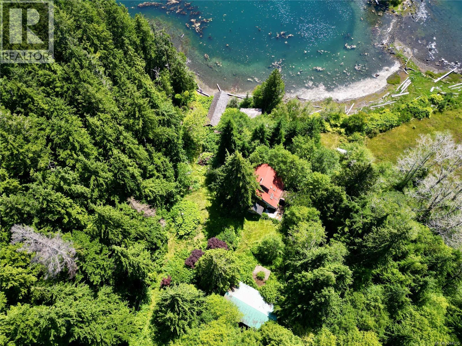 245 Quatsino Rd - 59