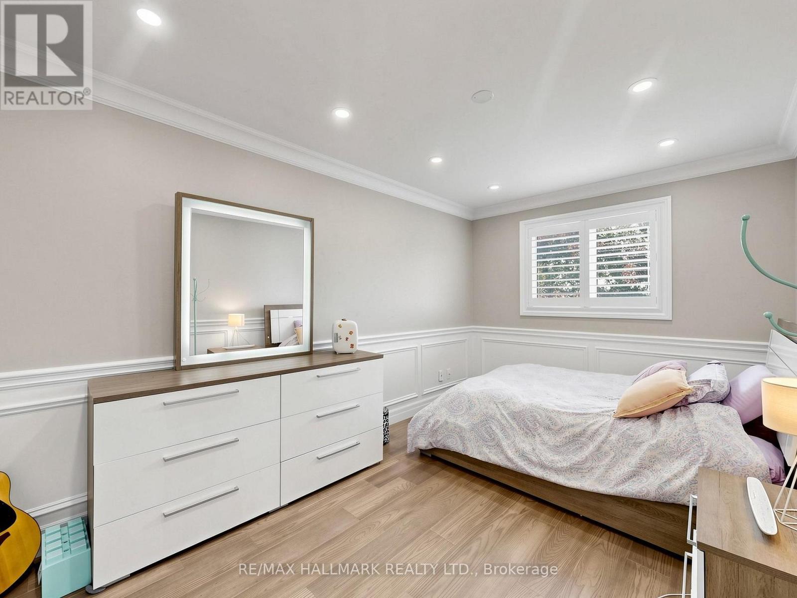 58 MARCHWOOD CRESCENT - 30