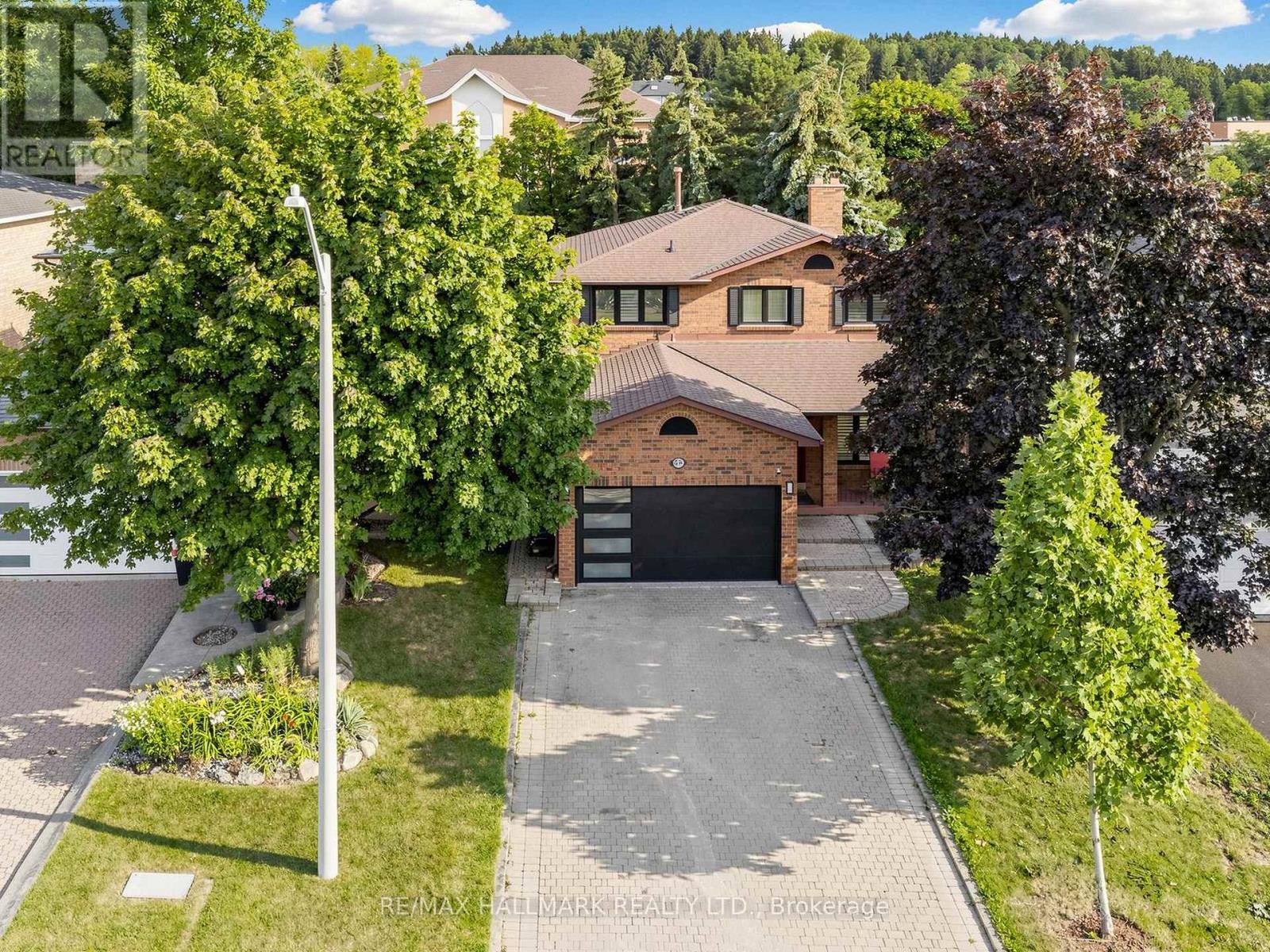 58 MARCHWOOD CRESCENT - 44