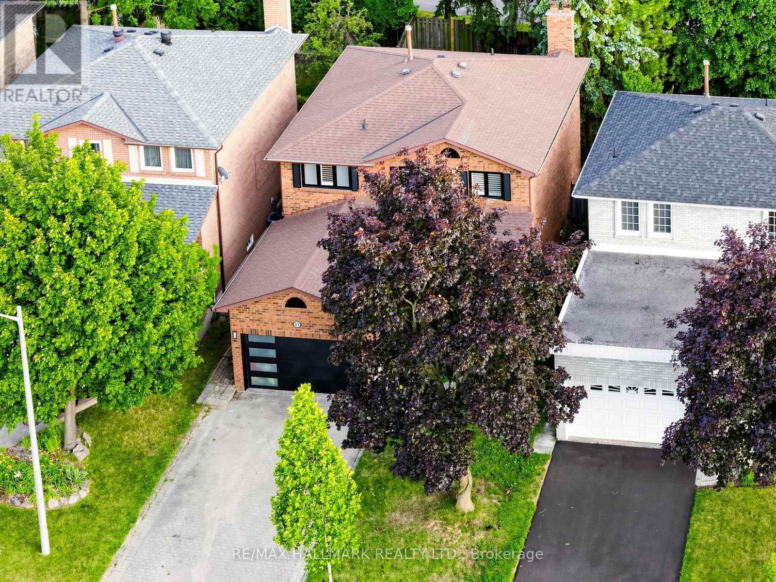 58 MARCHWOOD CRESCENT - 46