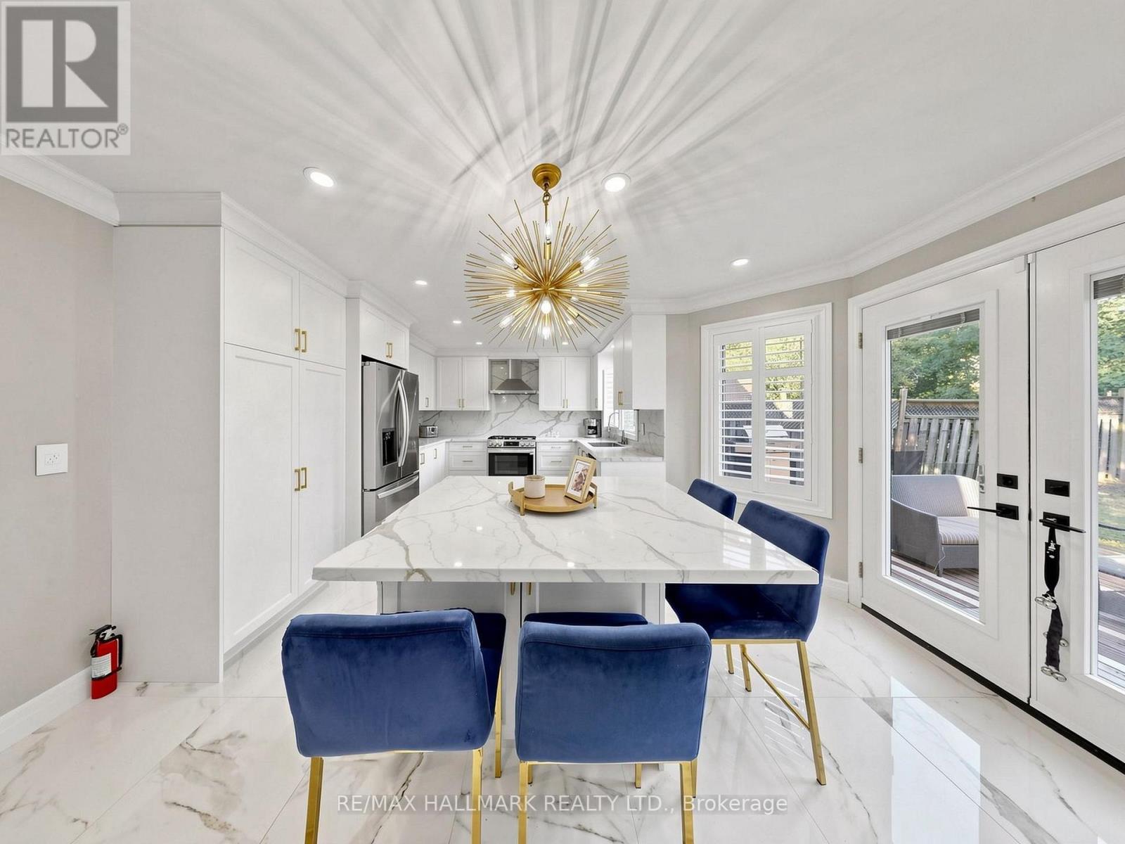 58 MARCHWOOD CRESCENT - 8