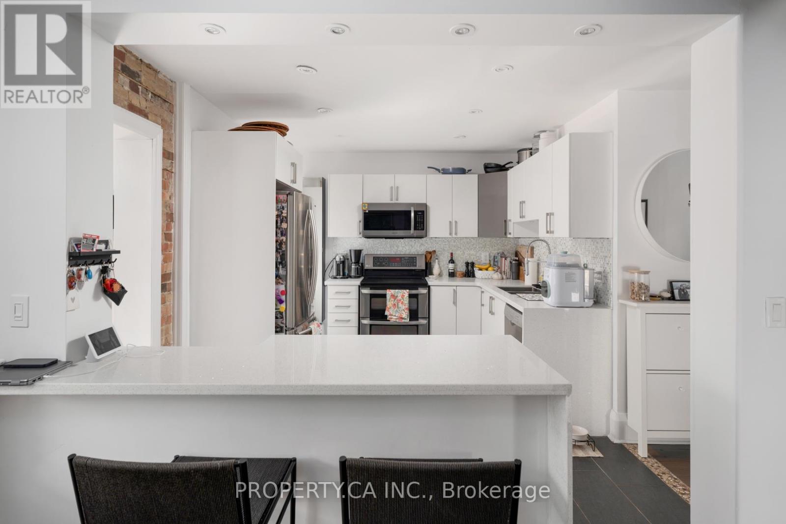 9 FAIRVIEW AVENUE - 14