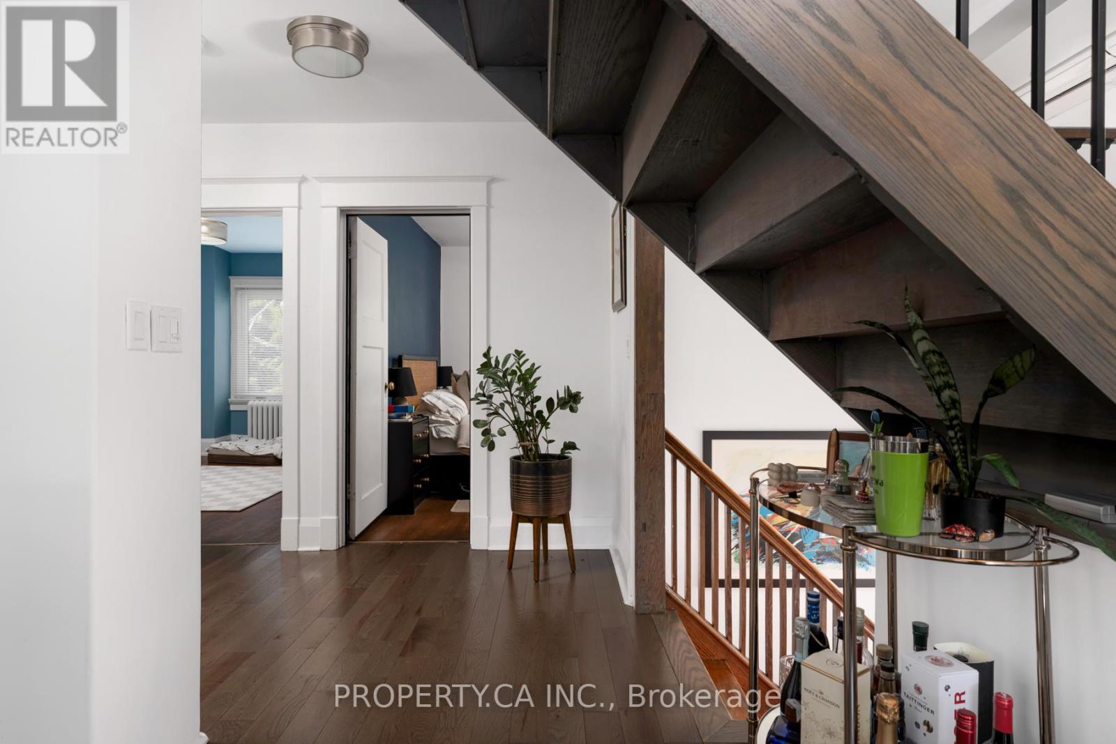 9 FAIRVIEW AVENUE - 15