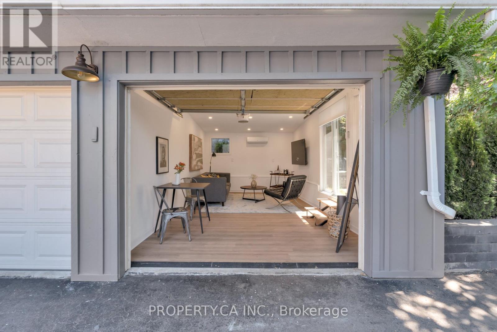 9 FAIRVIEW AVENUE - 30