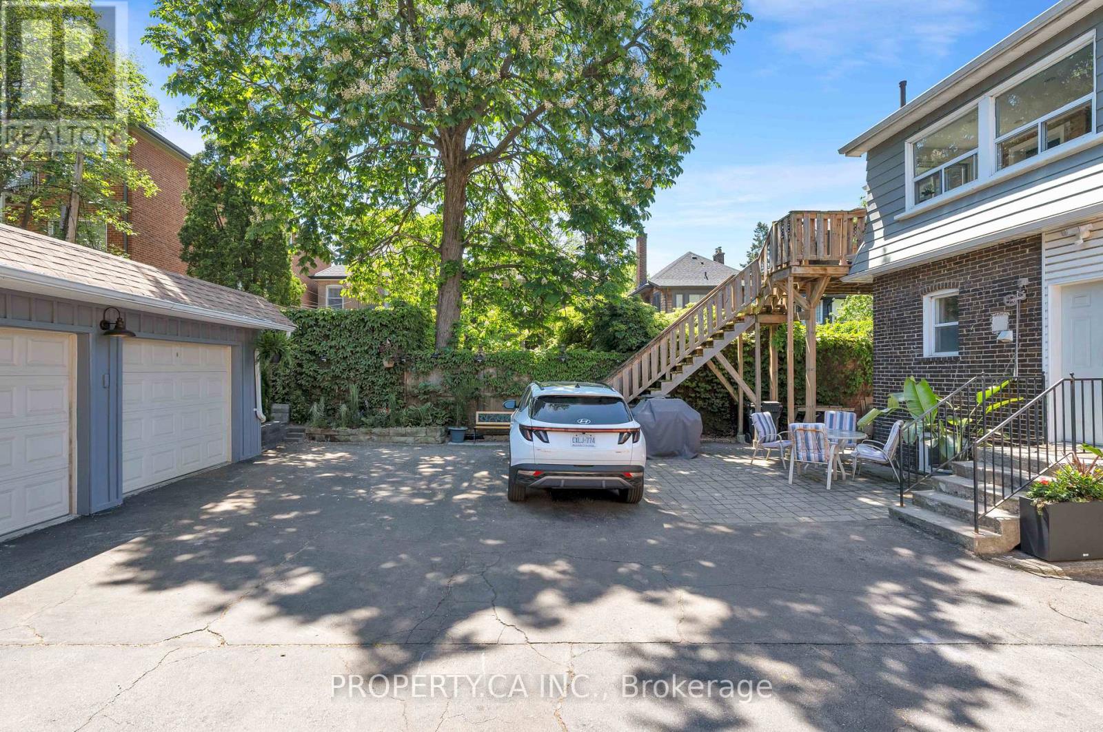 9 FAIRVIEW AVENUE - 37