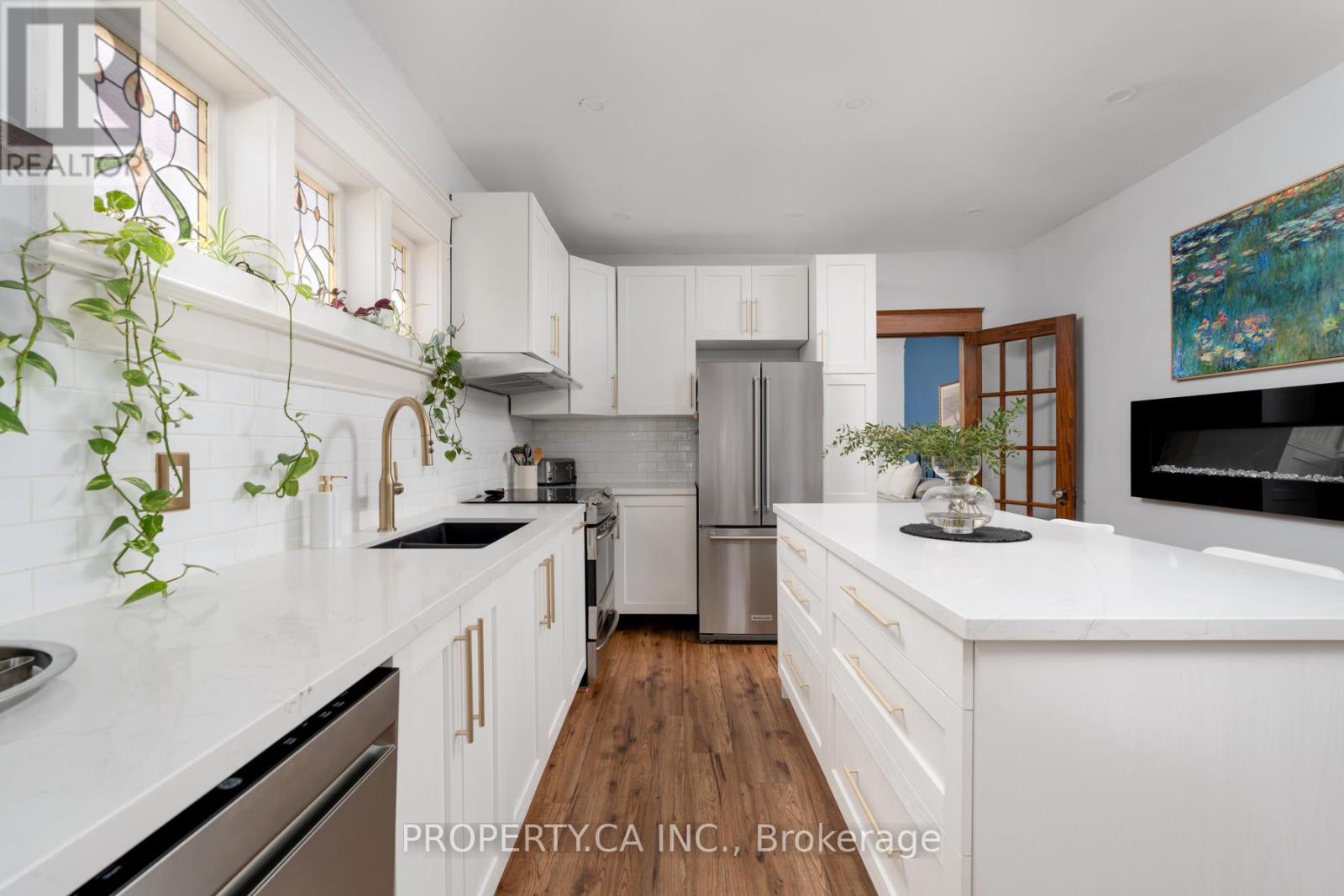 9 FAIRVIEW AVENUE - 4