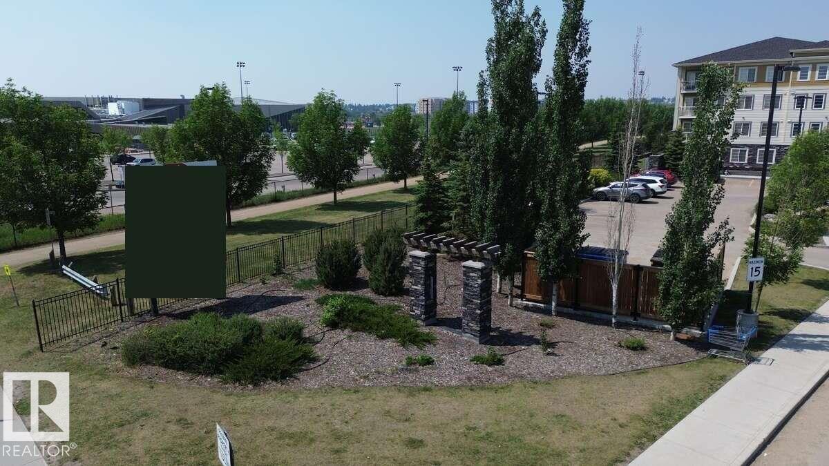 #302 3670 139 AV NW - 2