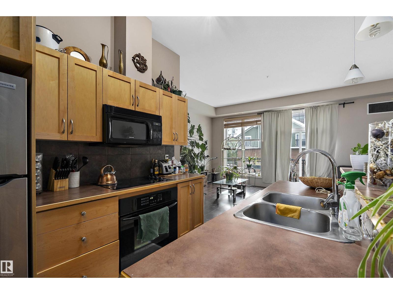 #713 10503 98 AV NW - 7