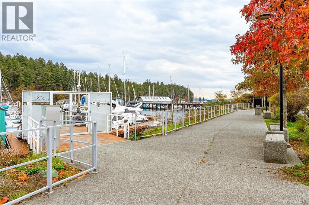 #401 1250 Stewart Ave - 37