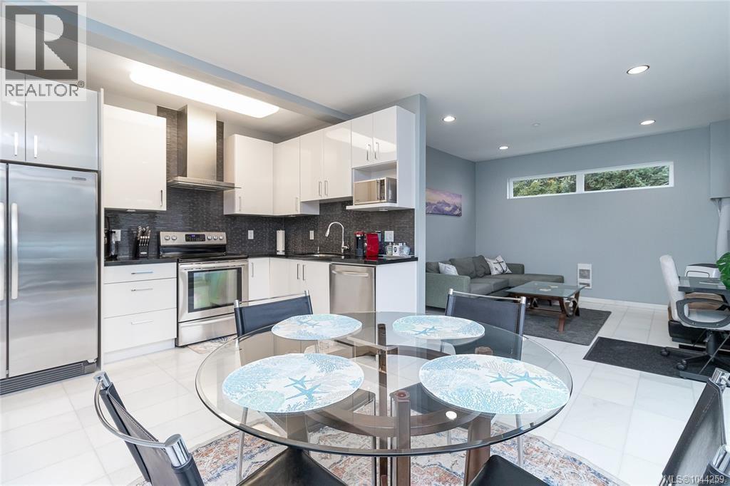 #401 1250 Stewart Ave - 24