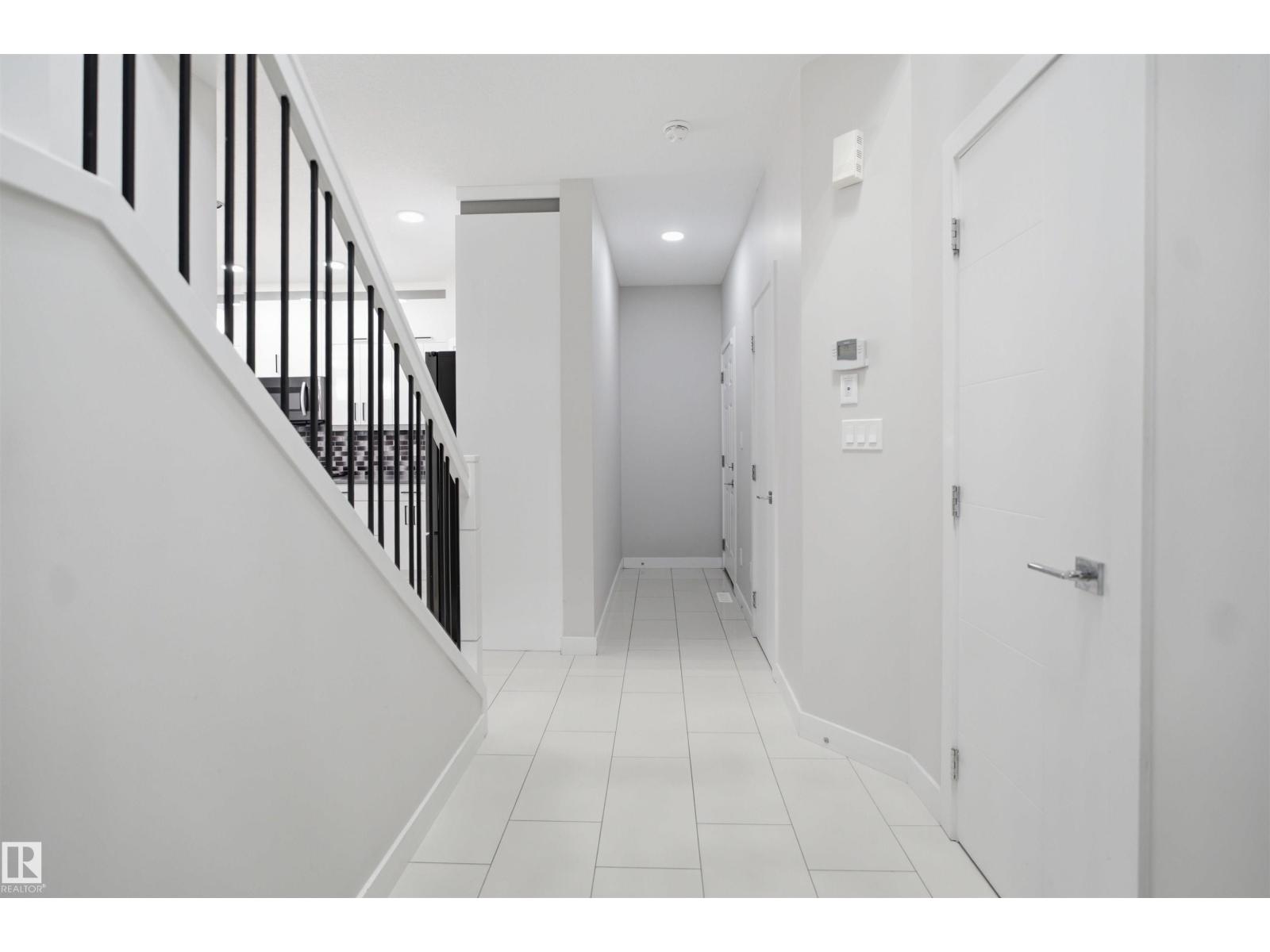 #46 1703 16 AV NW - 5